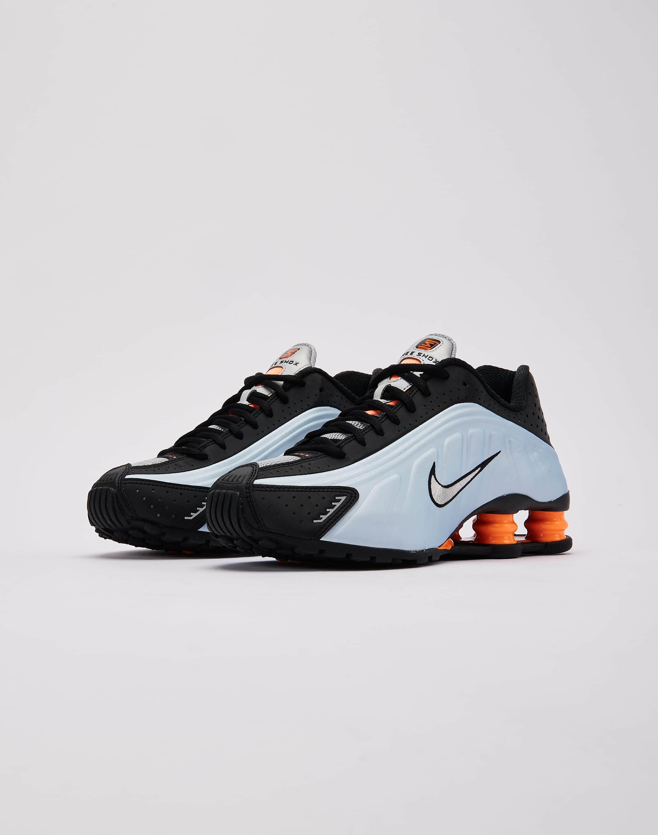 Nike Shox R4