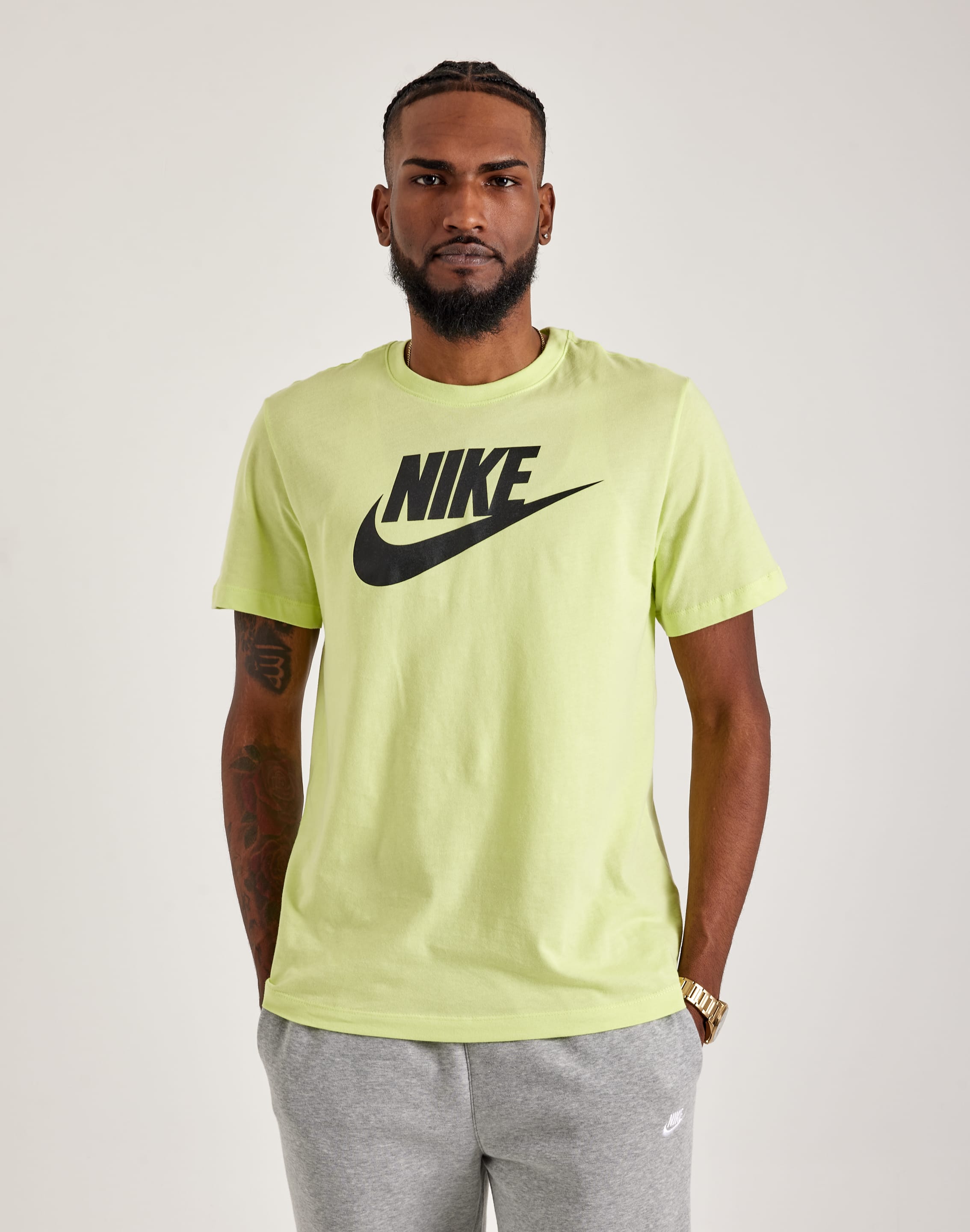 Nike Icon Futura Tee – DTLR