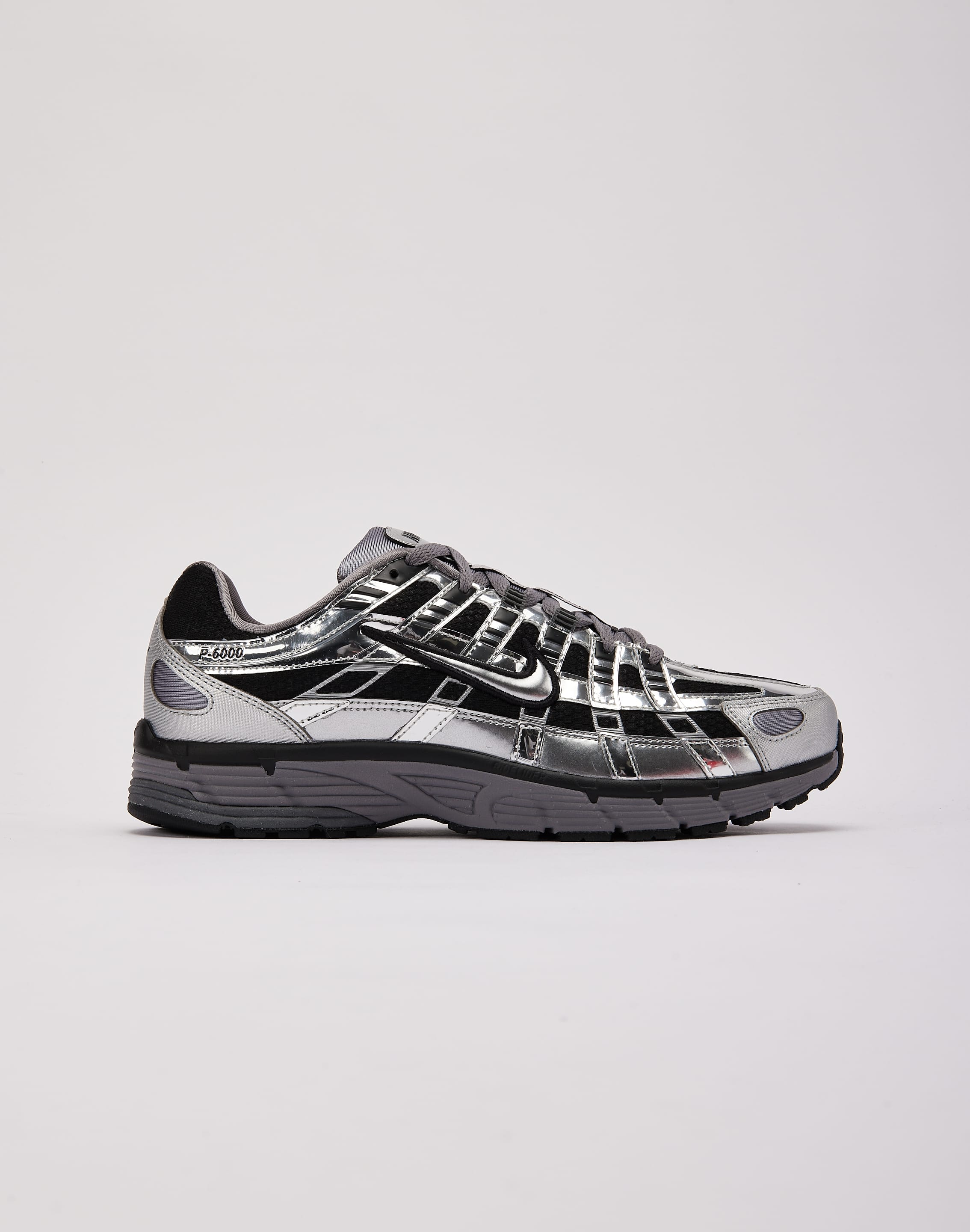 Photo of Nike P-6000