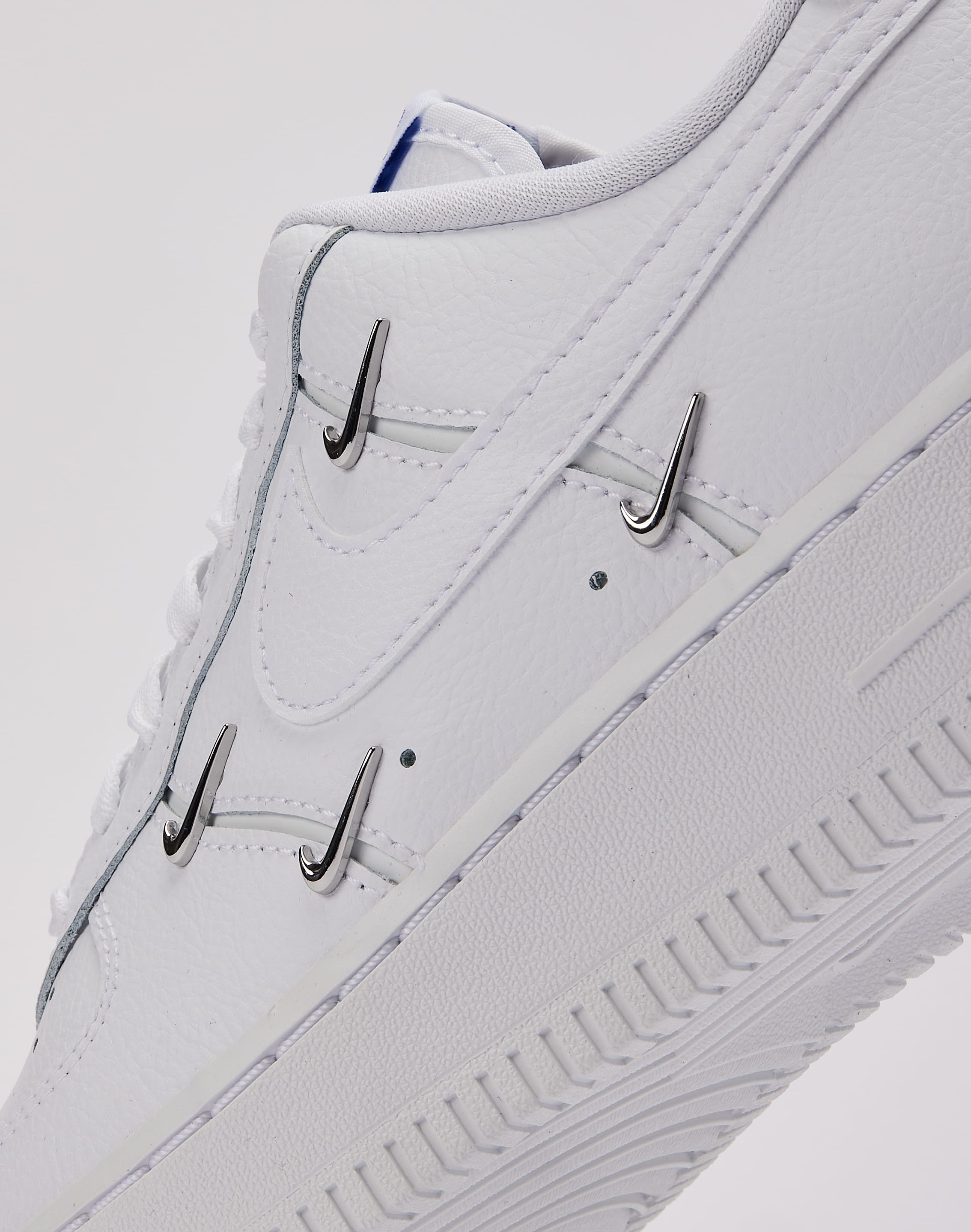 Photo of Nike Air Force 1 Low '07 LX 'Sisterhood'