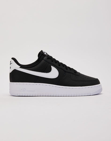 nike_CT2302_20002_M056_grande.  display picture 1