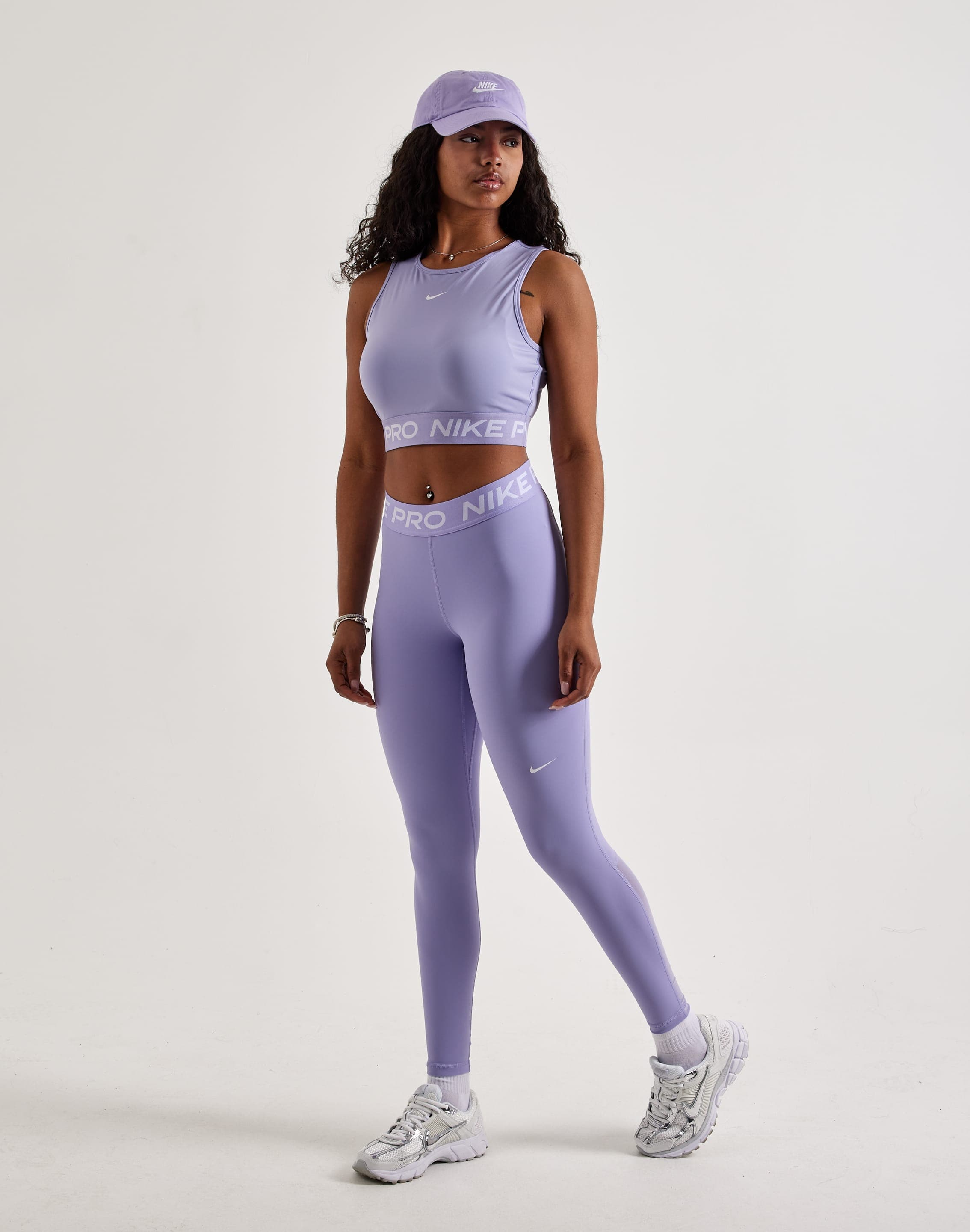 Nike Pro Mid-Rise Mesh-Paneled Leggings – DTLR