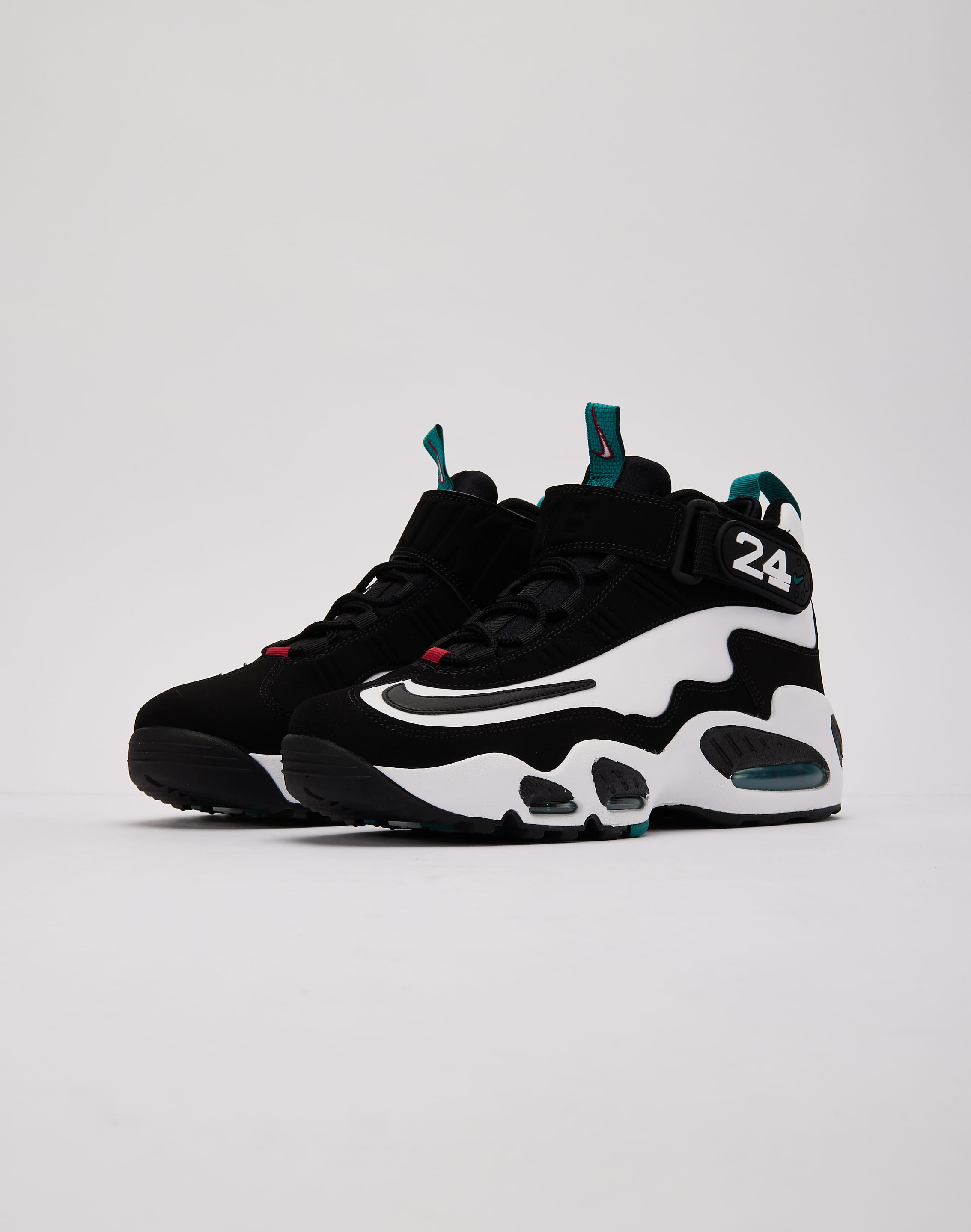 Photo of Nike Air Griffey Max 1 'White and Fresh Water'