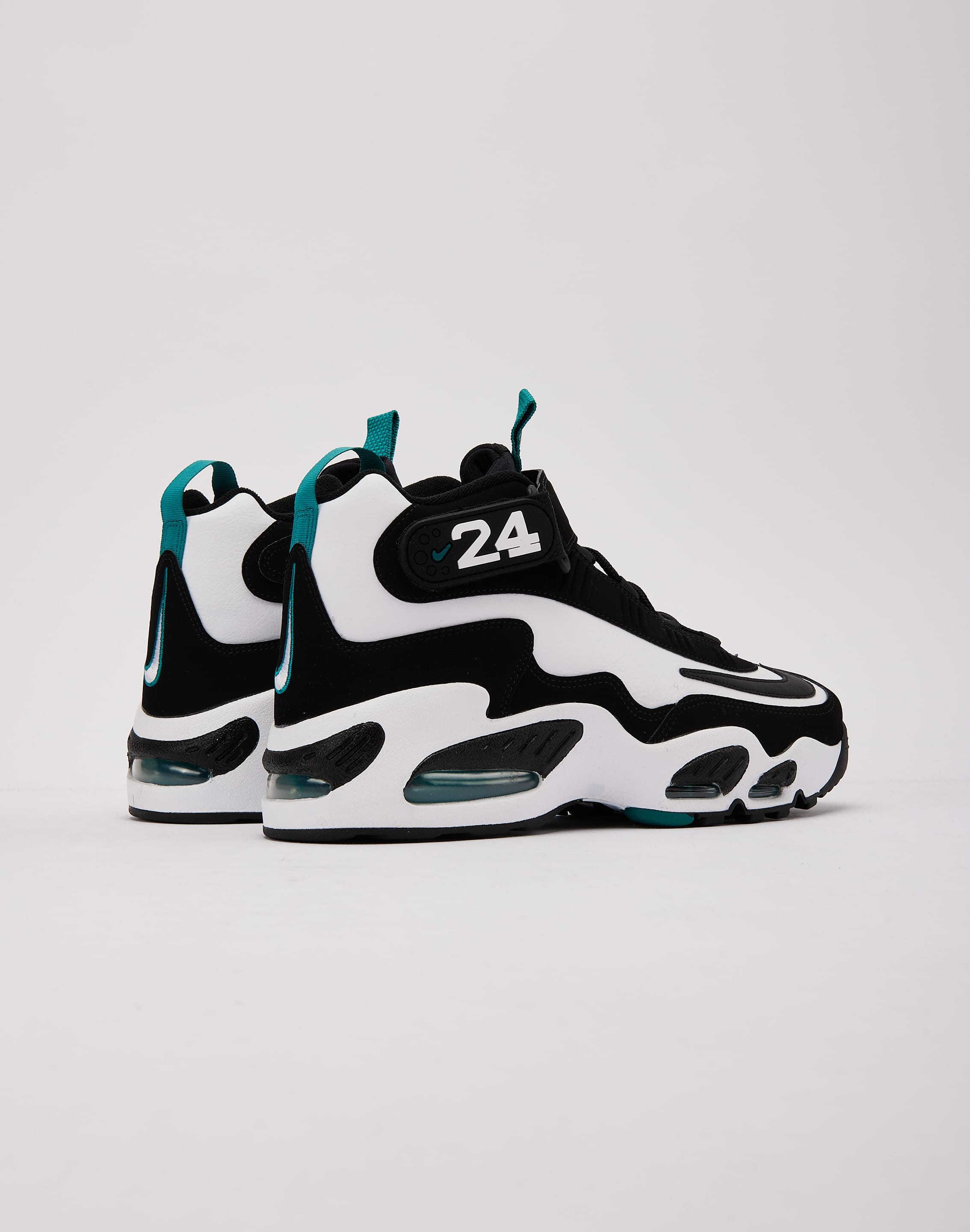 Photo of Nike Air Griffey Max 1 'White and Fresh Water'