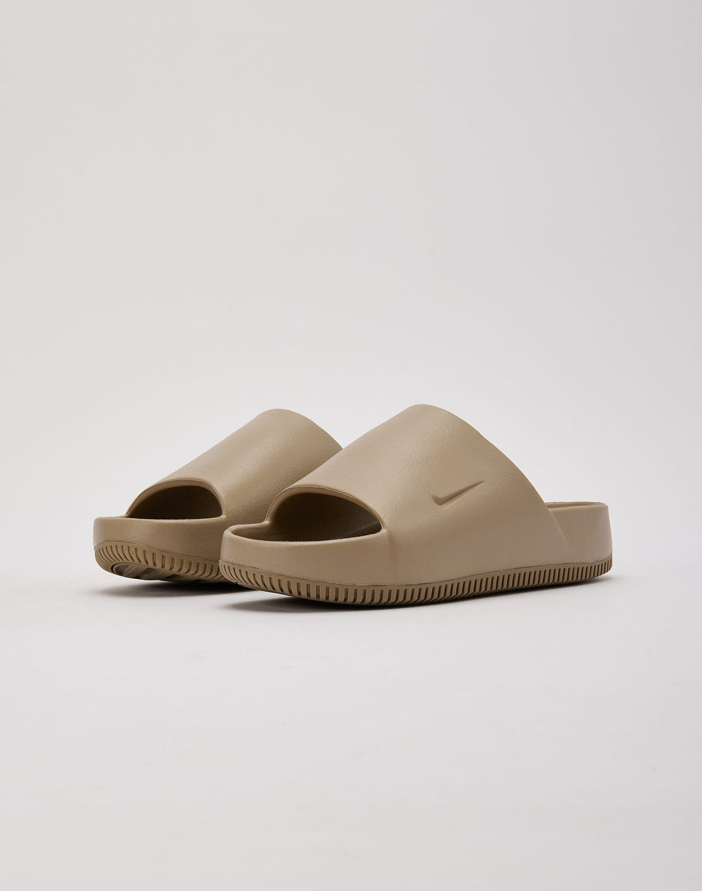 nike_FD4116_20201_W149.jpg?v=  display picture 1