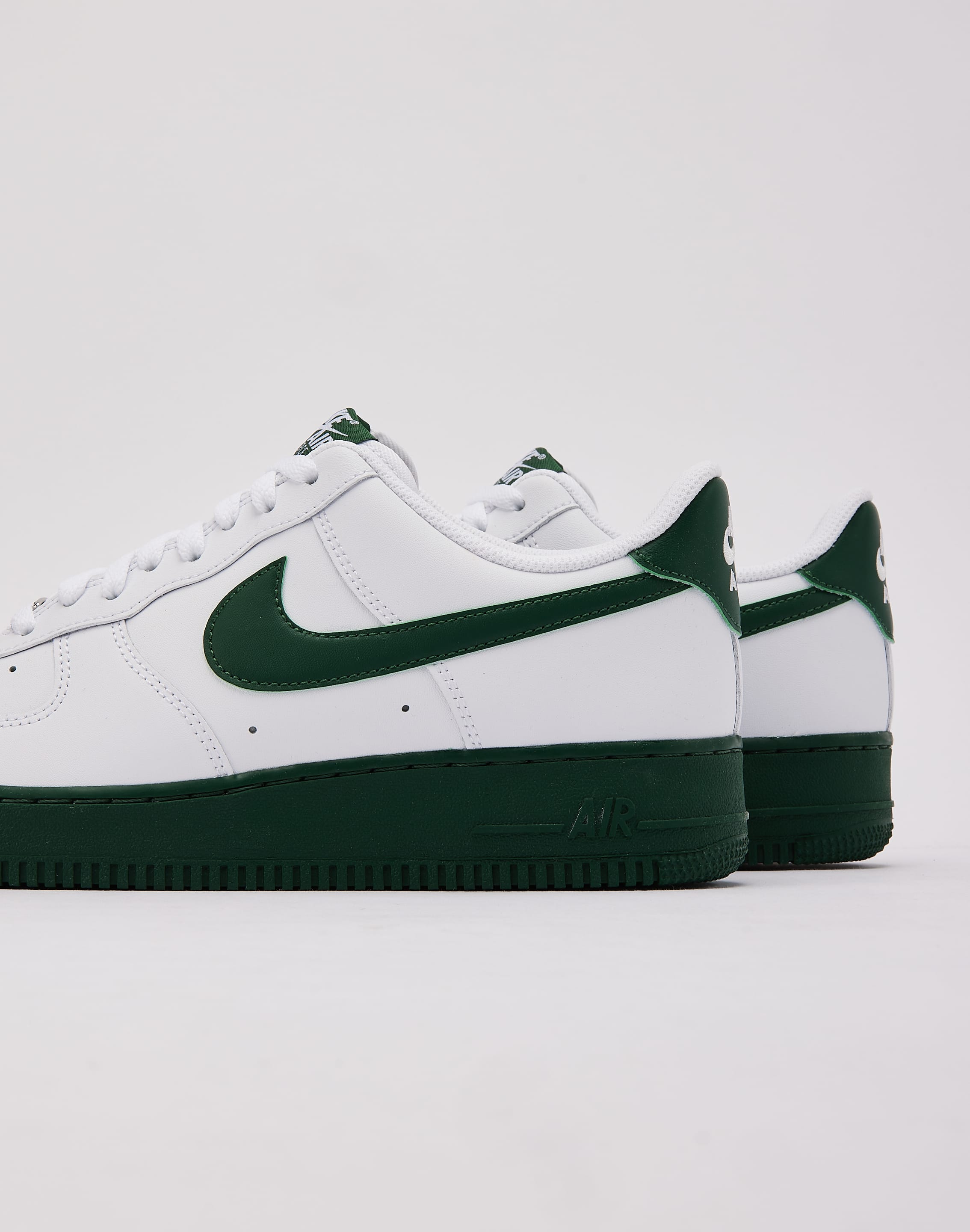 Photo of Nike Air Force 1 Low '07