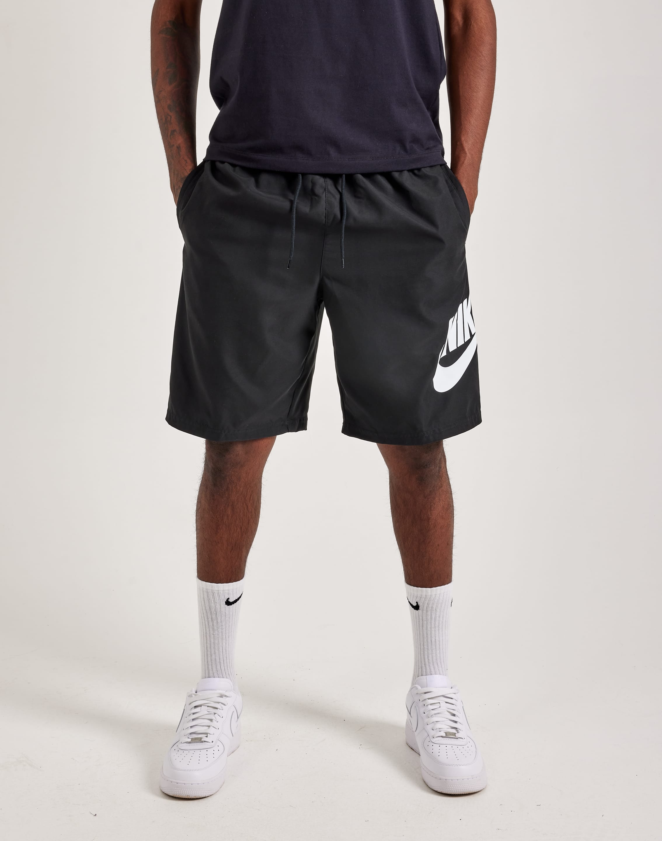 Nike Club Woven Shorts – DTLR1