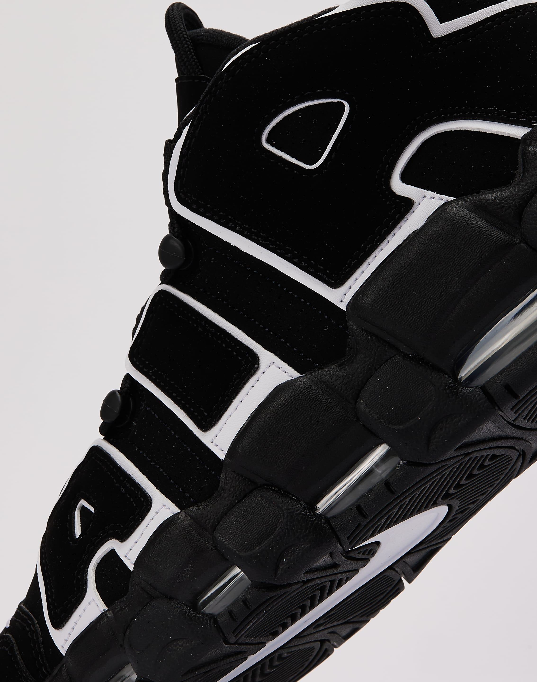 Photo of Nike Air More Uptempo '96