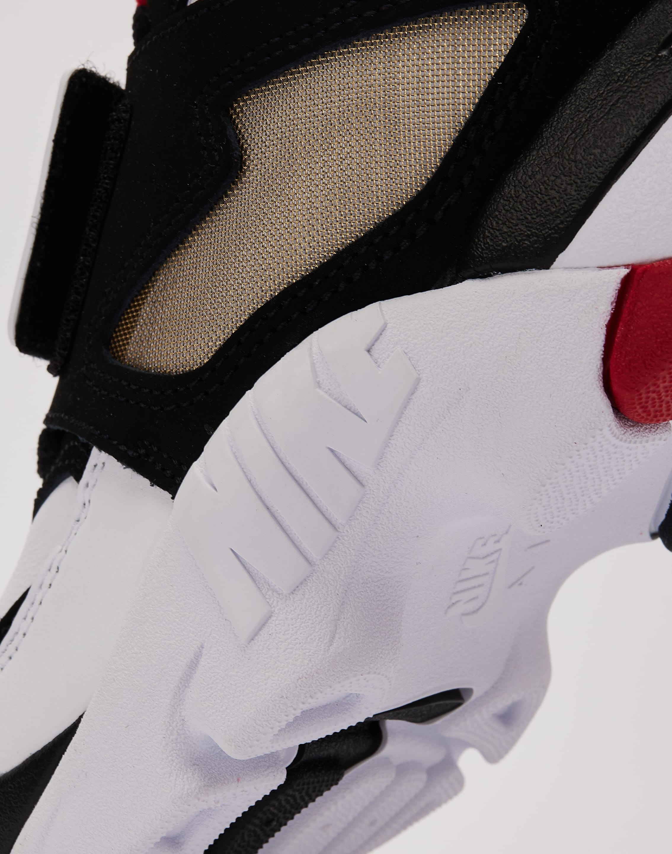 dtlr.com is where to buy