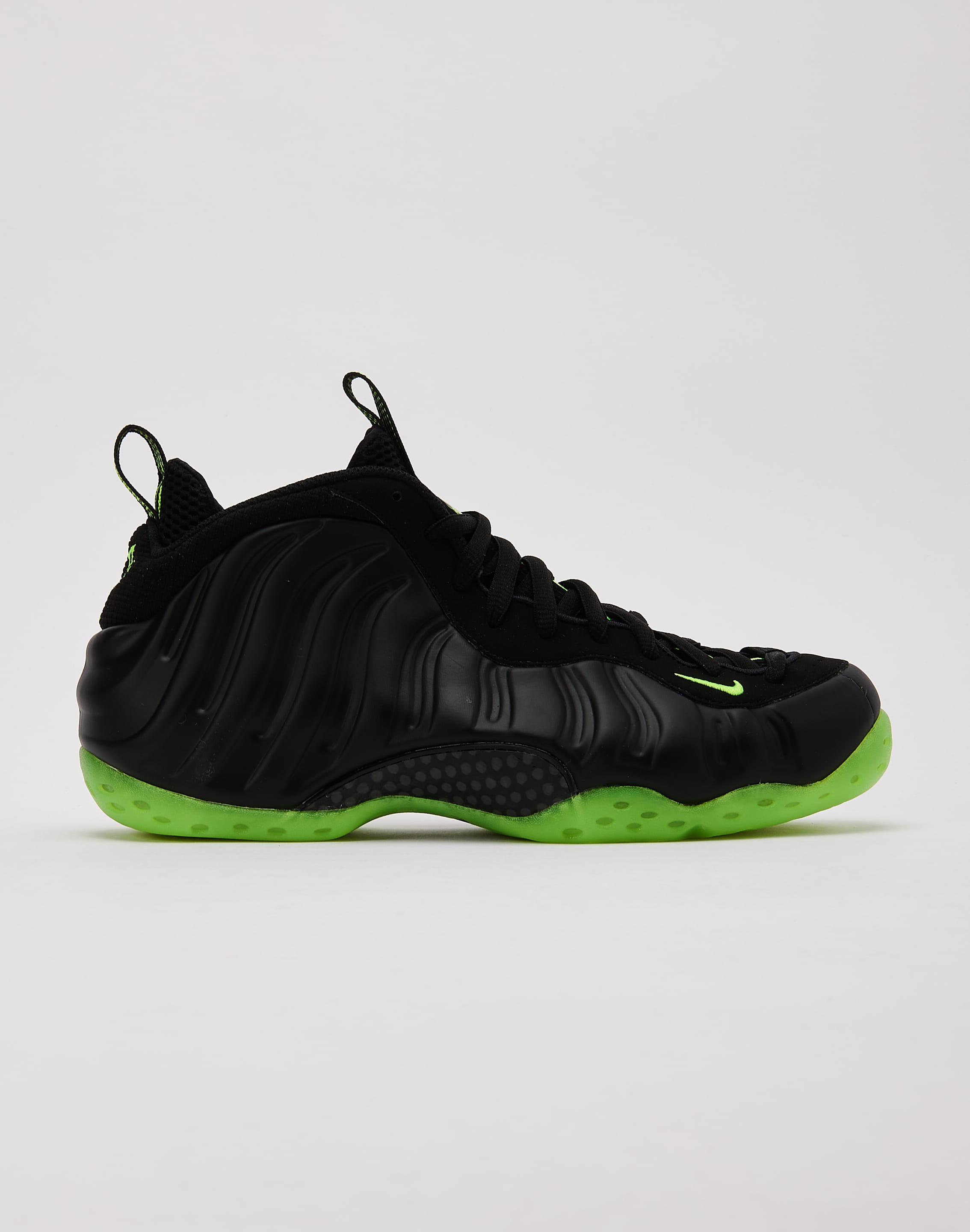 Nike Air Foamposite One 'Black Volt' – DTLR