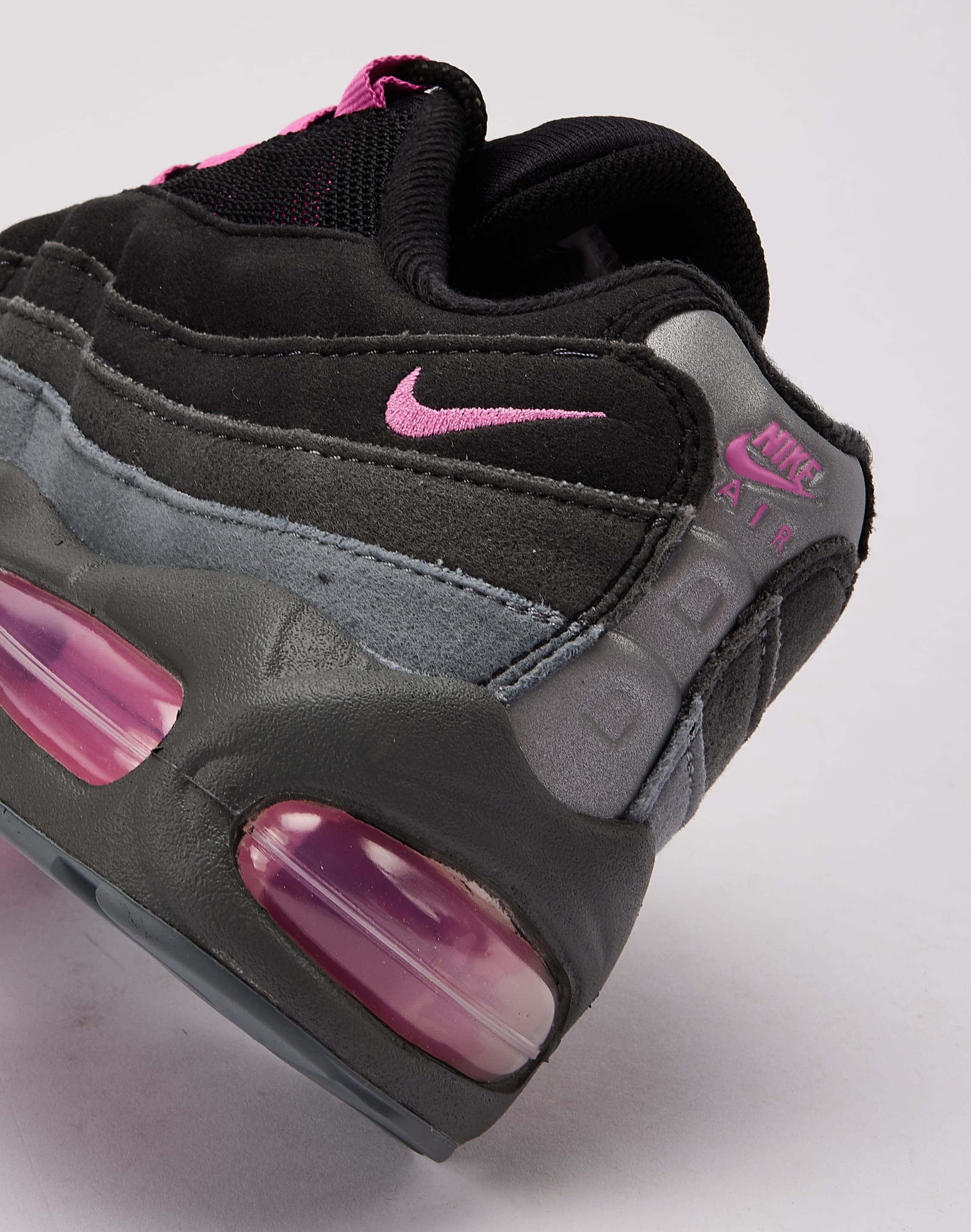 Photo of Nike Air Max 95 Grade-School