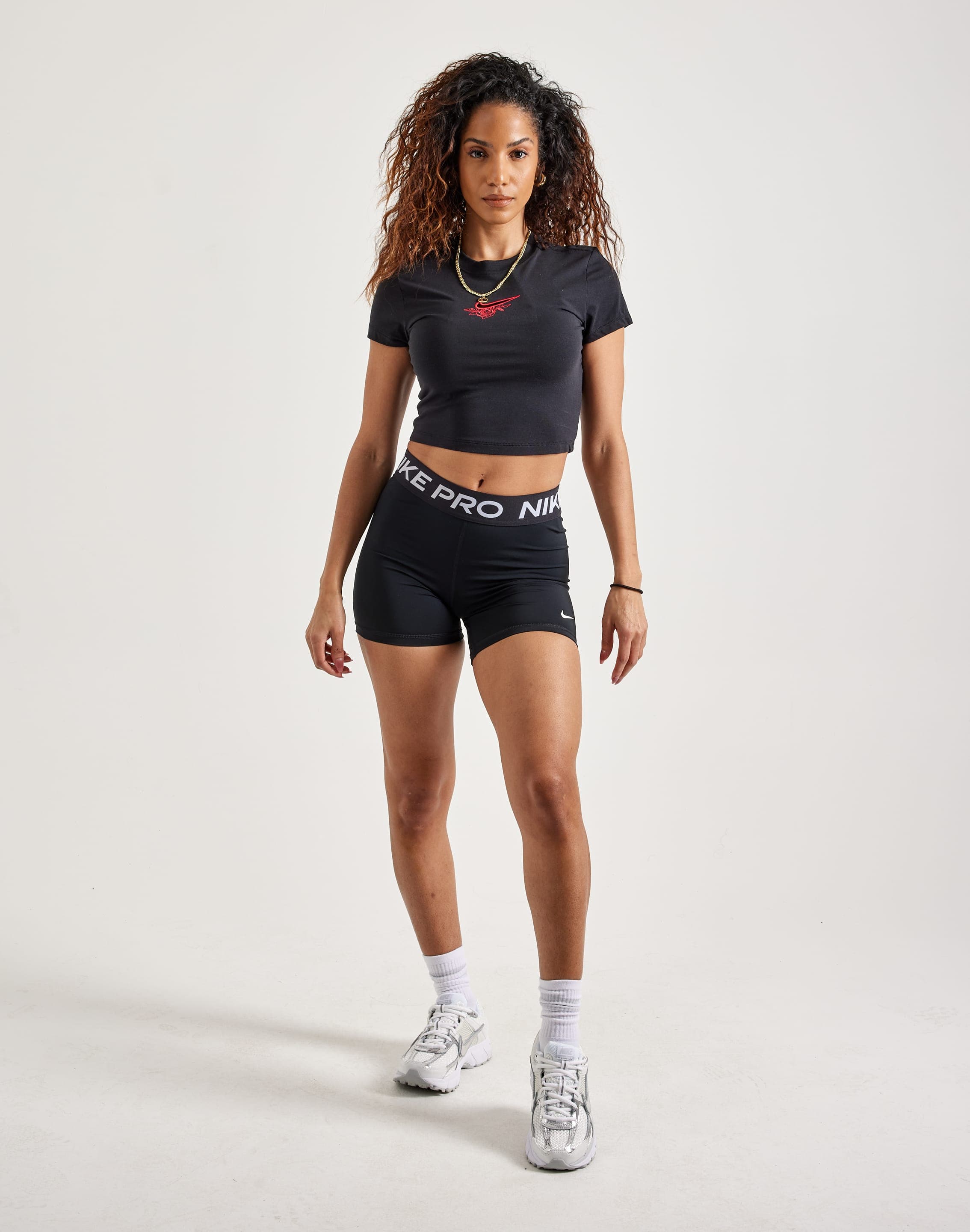 Nike Chill Knit Cropped Tee – DTLR