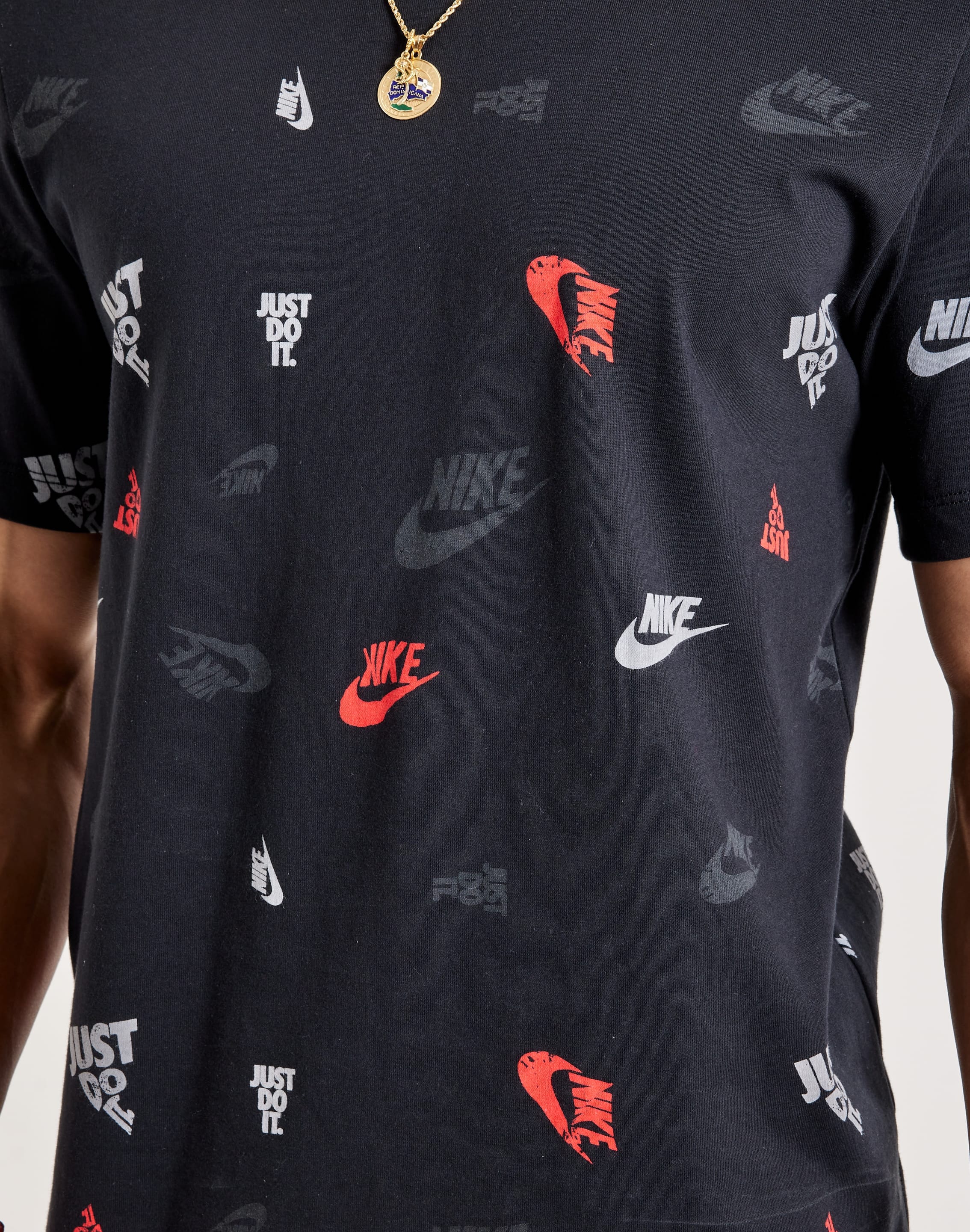 nike sportswear core aop tee