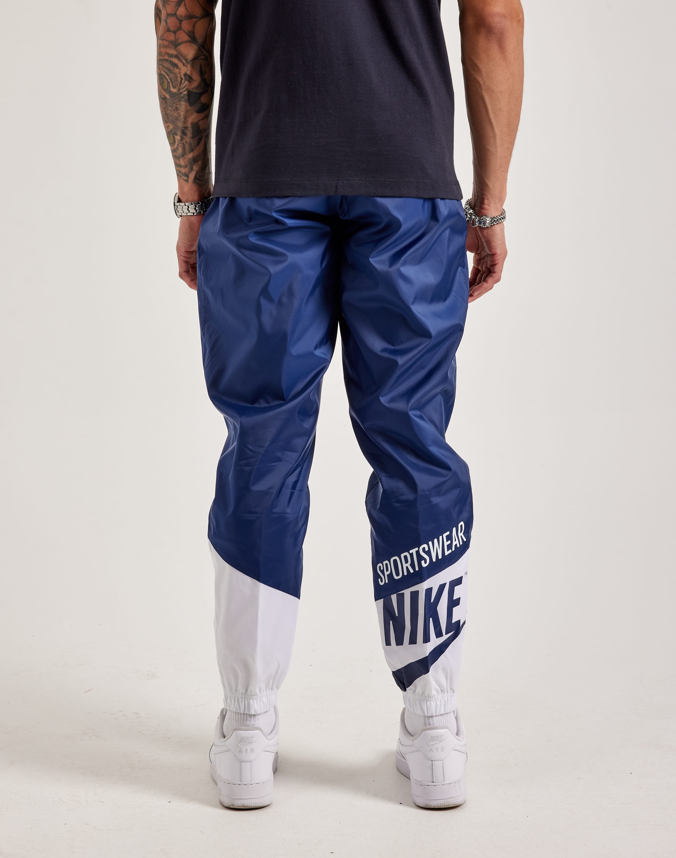 Nike Sportswear Woven Graphic Pants