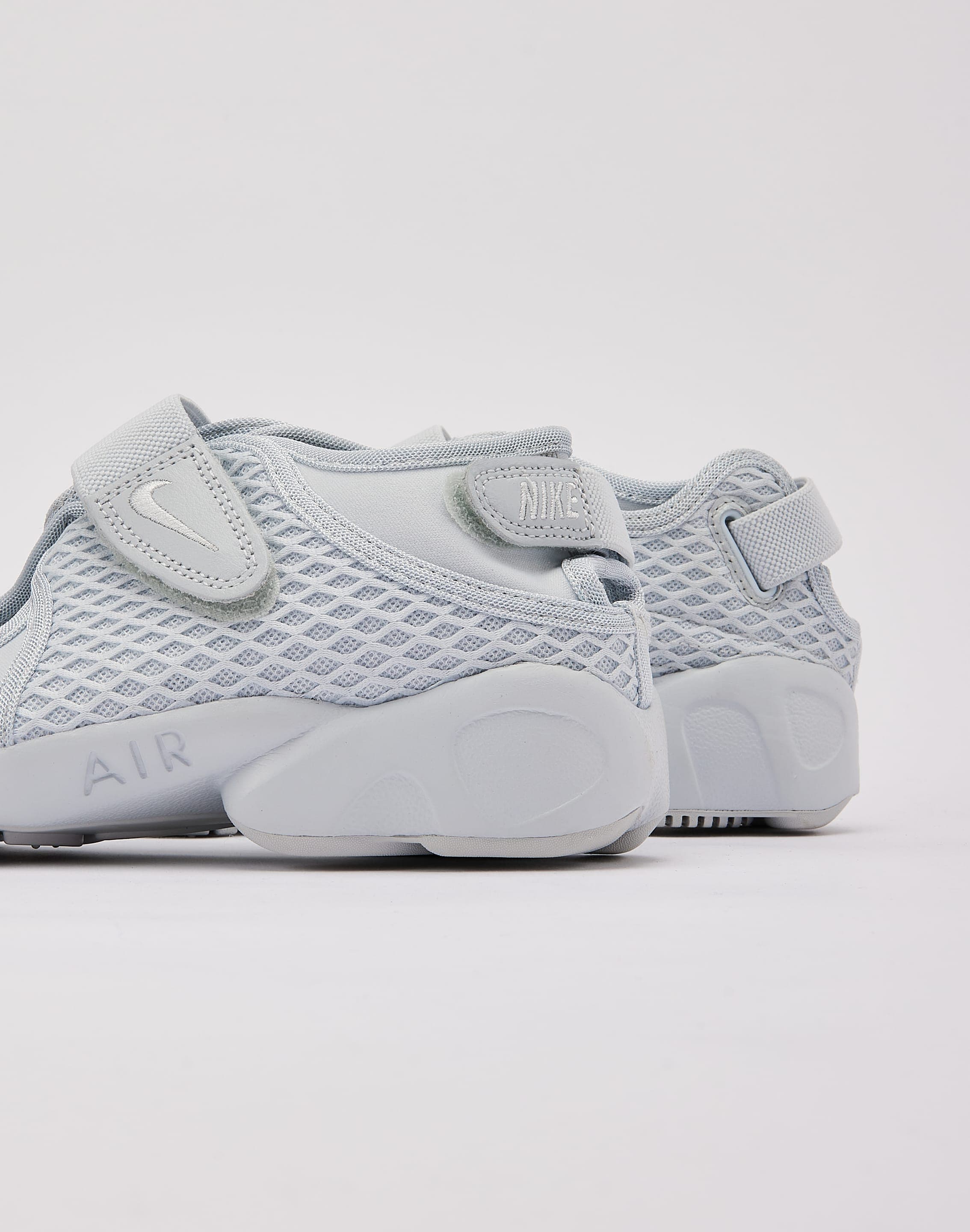Photo of Nike Air Rift