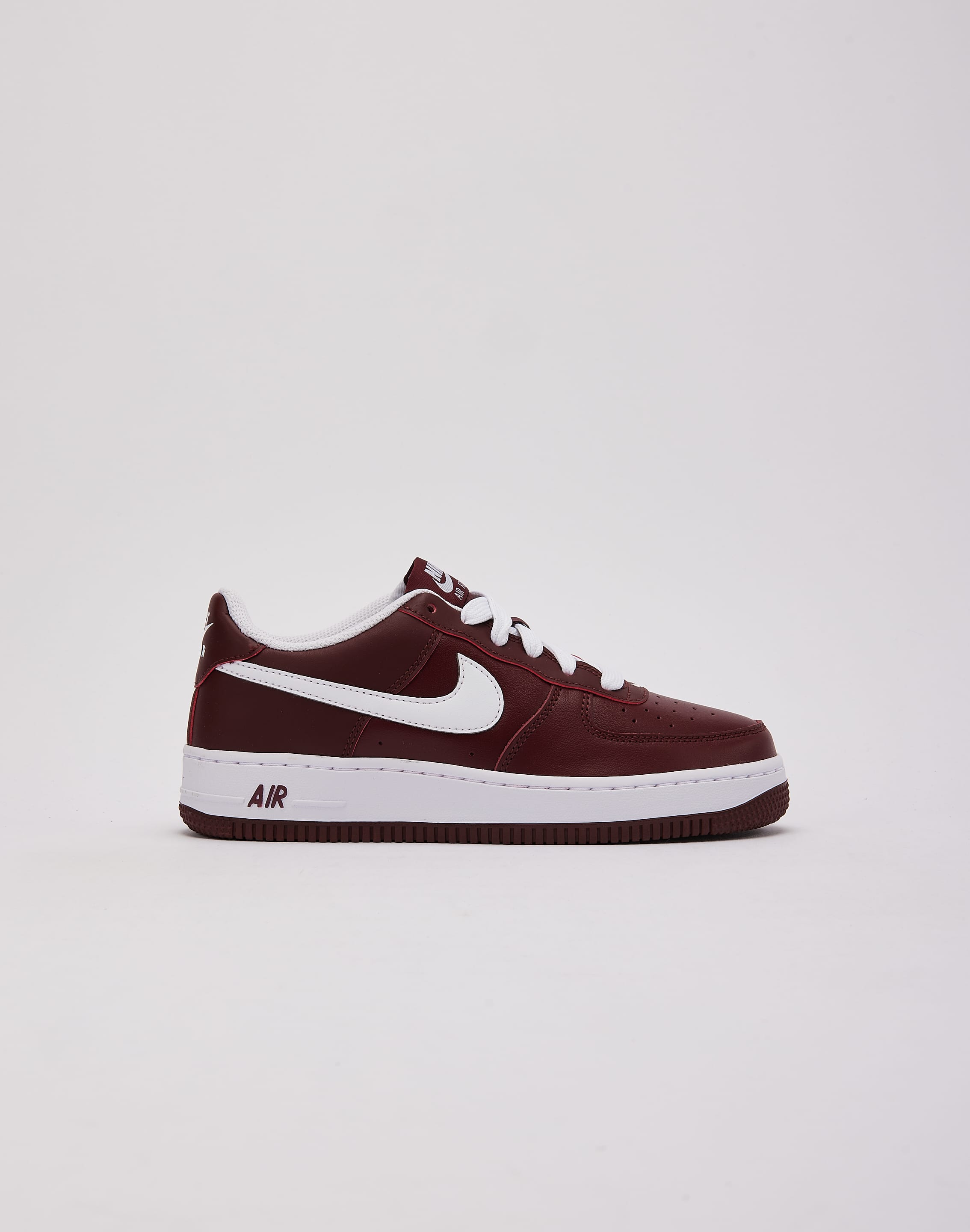 Nike Air Force Low LV8 Grade-School – DTLR