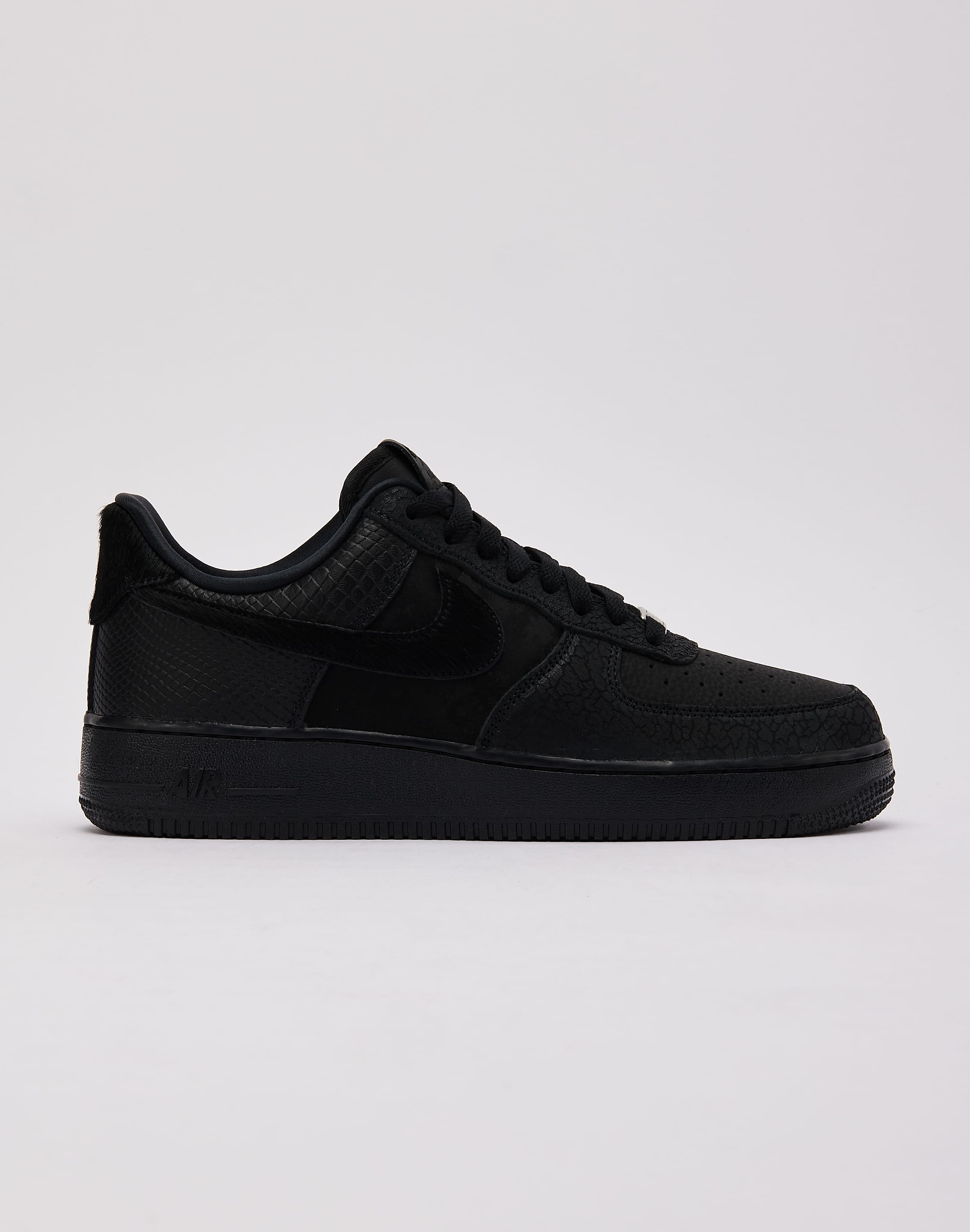 Nike Air Force Low LX – DTLR