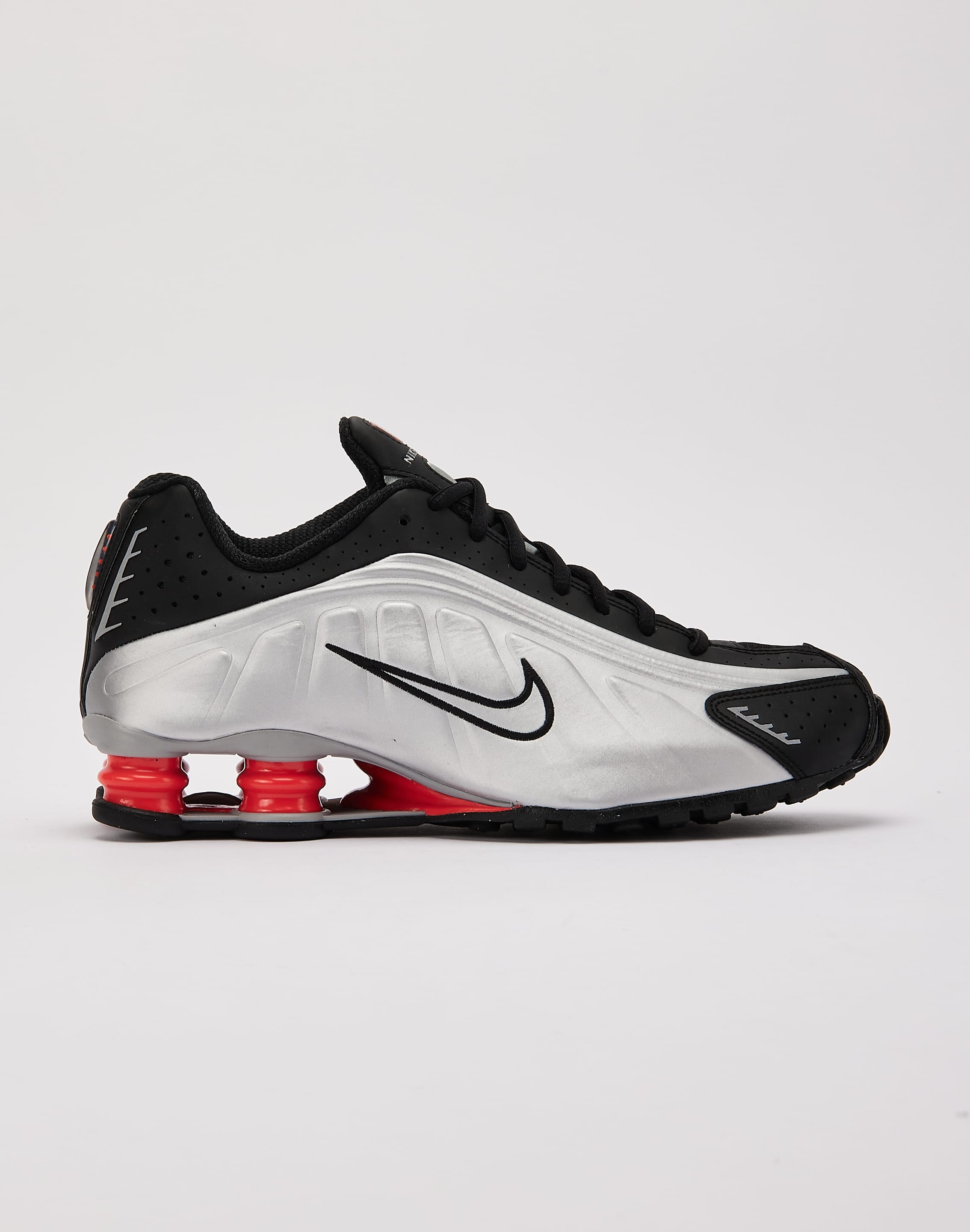 Nike Shox R4 – DTLR