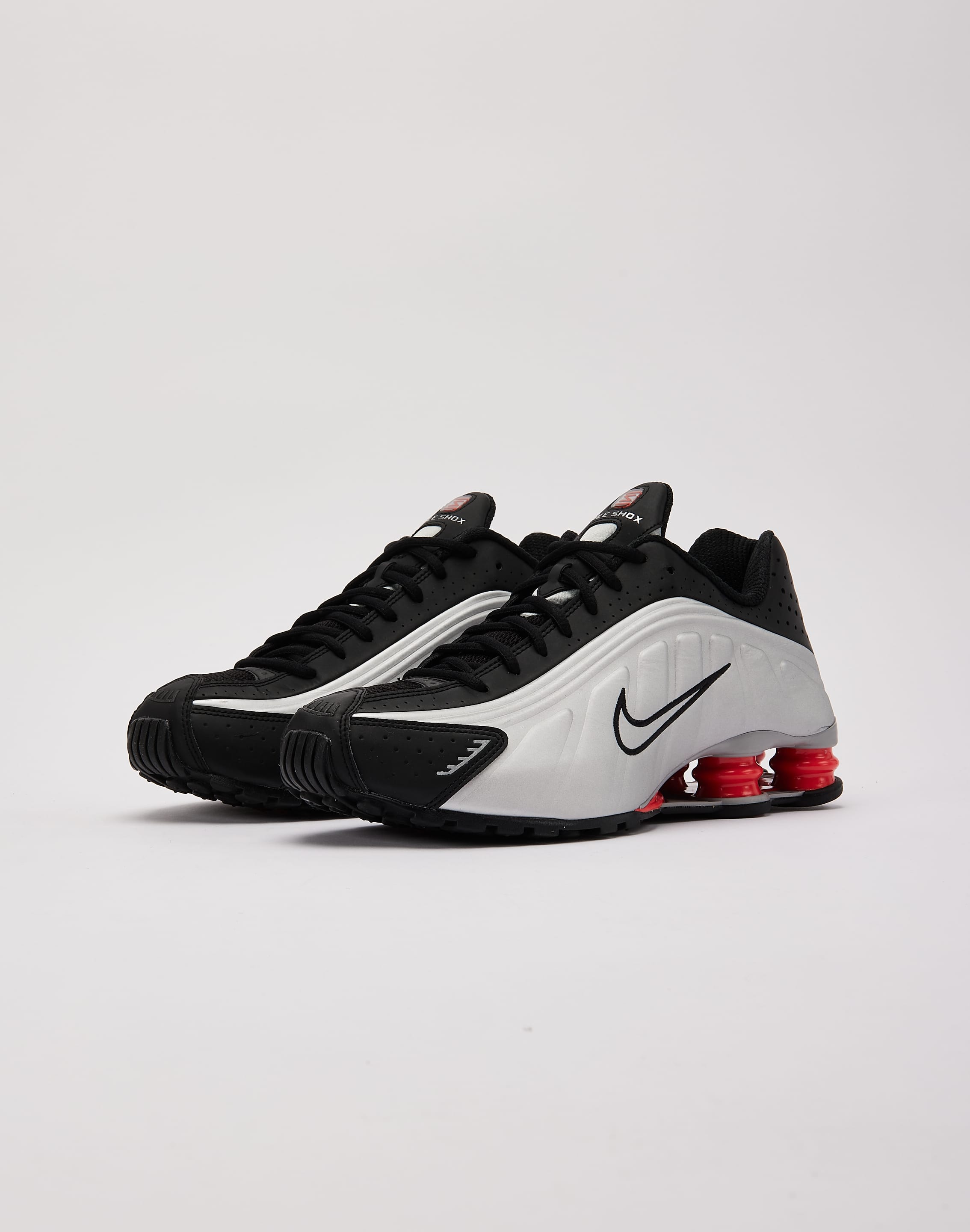 Nike Shox R4