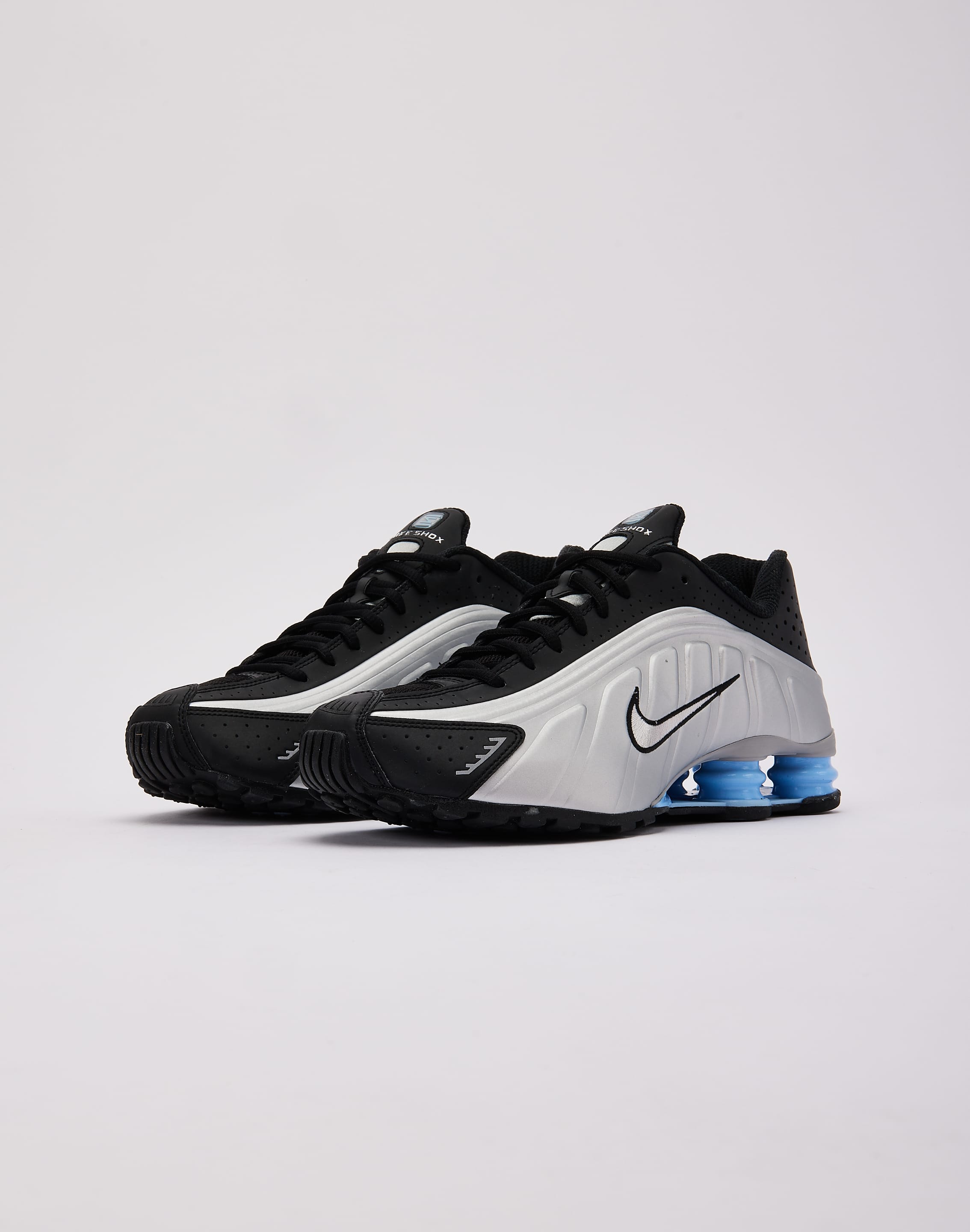 Nike Shox R4