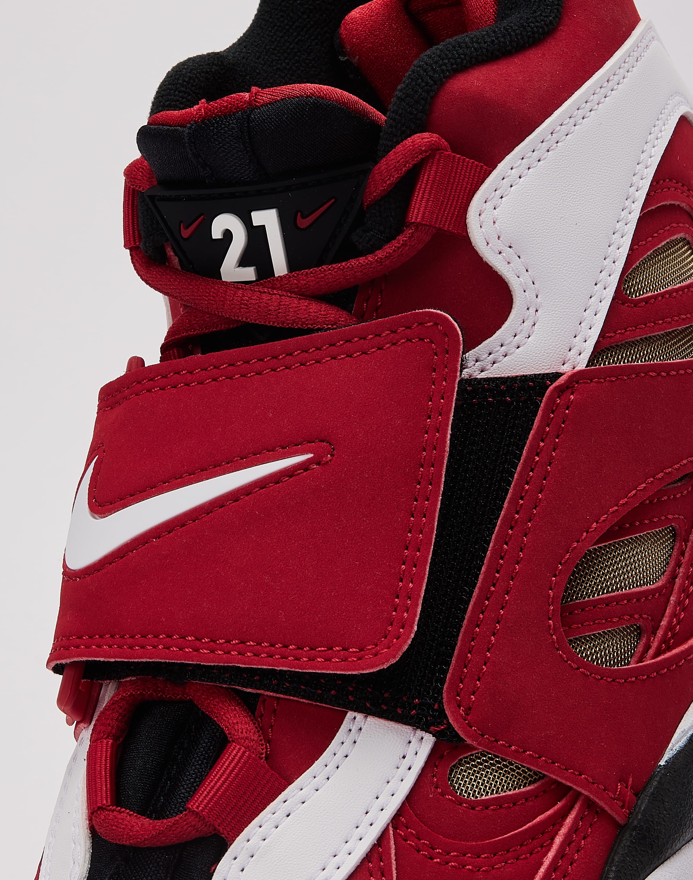 Nike Air Diamond Turf II 'Prime Red' – DTLR