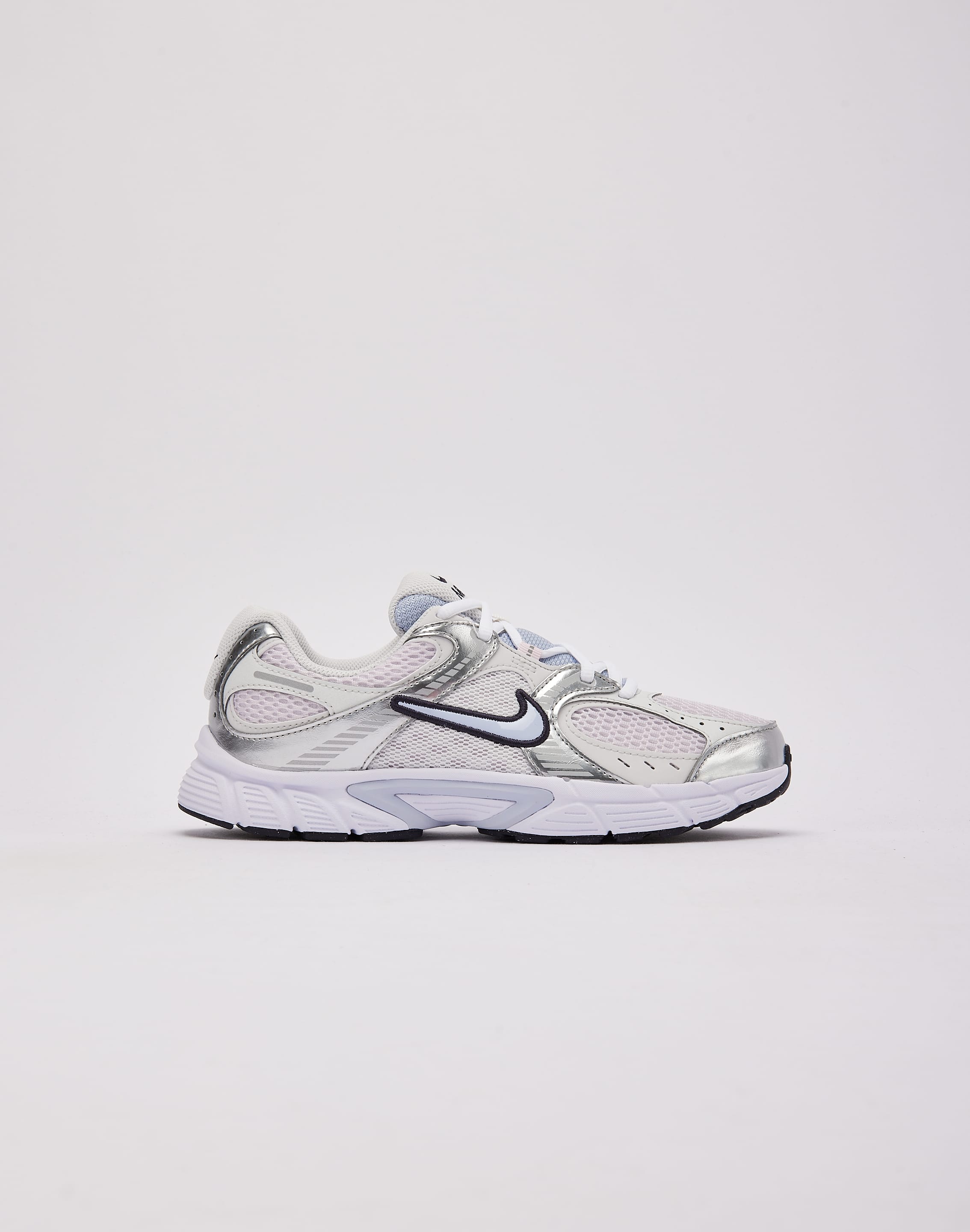 Nike V5 RNR Grade-School – DTLR