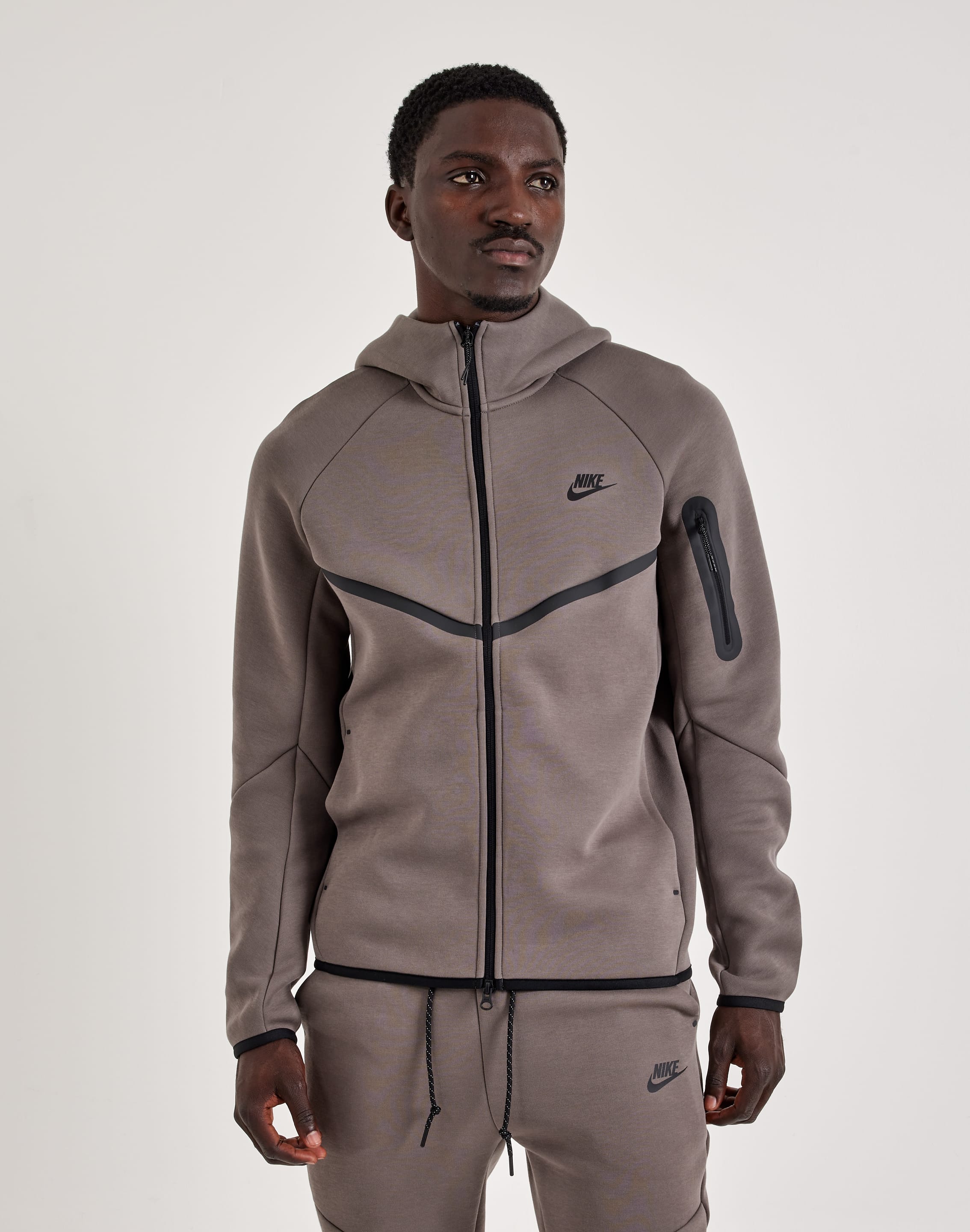 Tracksuit Nike Grey Tech Fleece Full Zip Hoodie Nike Sportswear