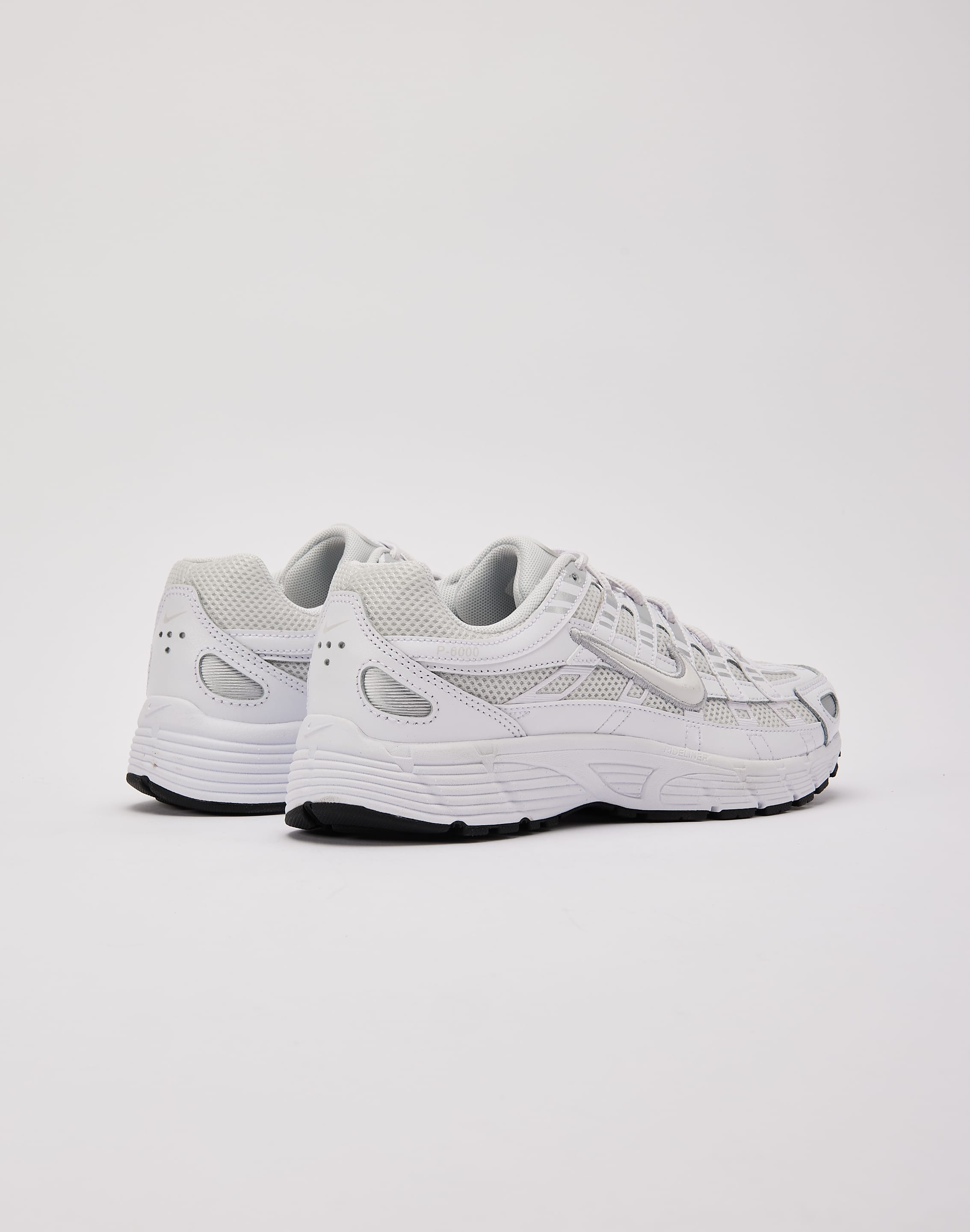 Nike P-6000 Grade-School