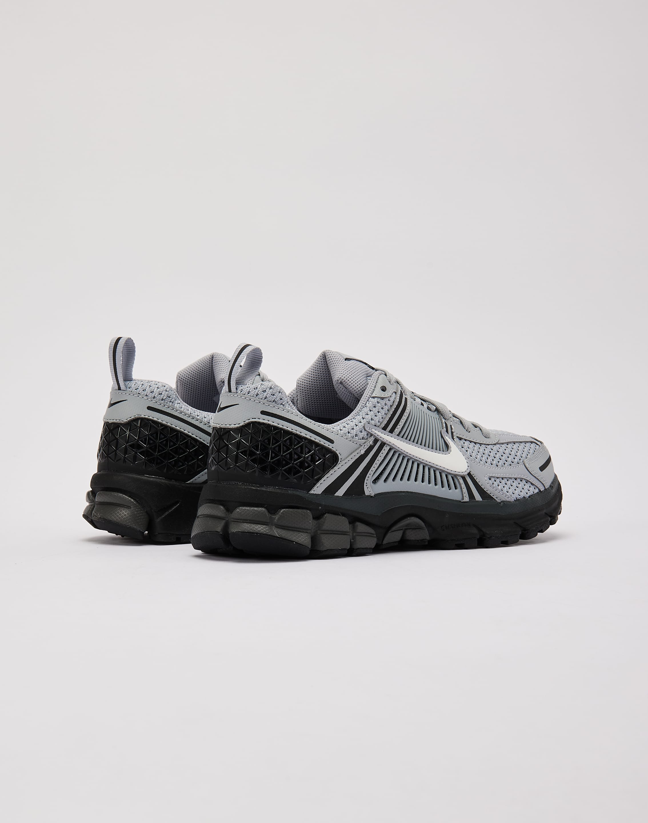 Nike Vomero 5 Grade-School
