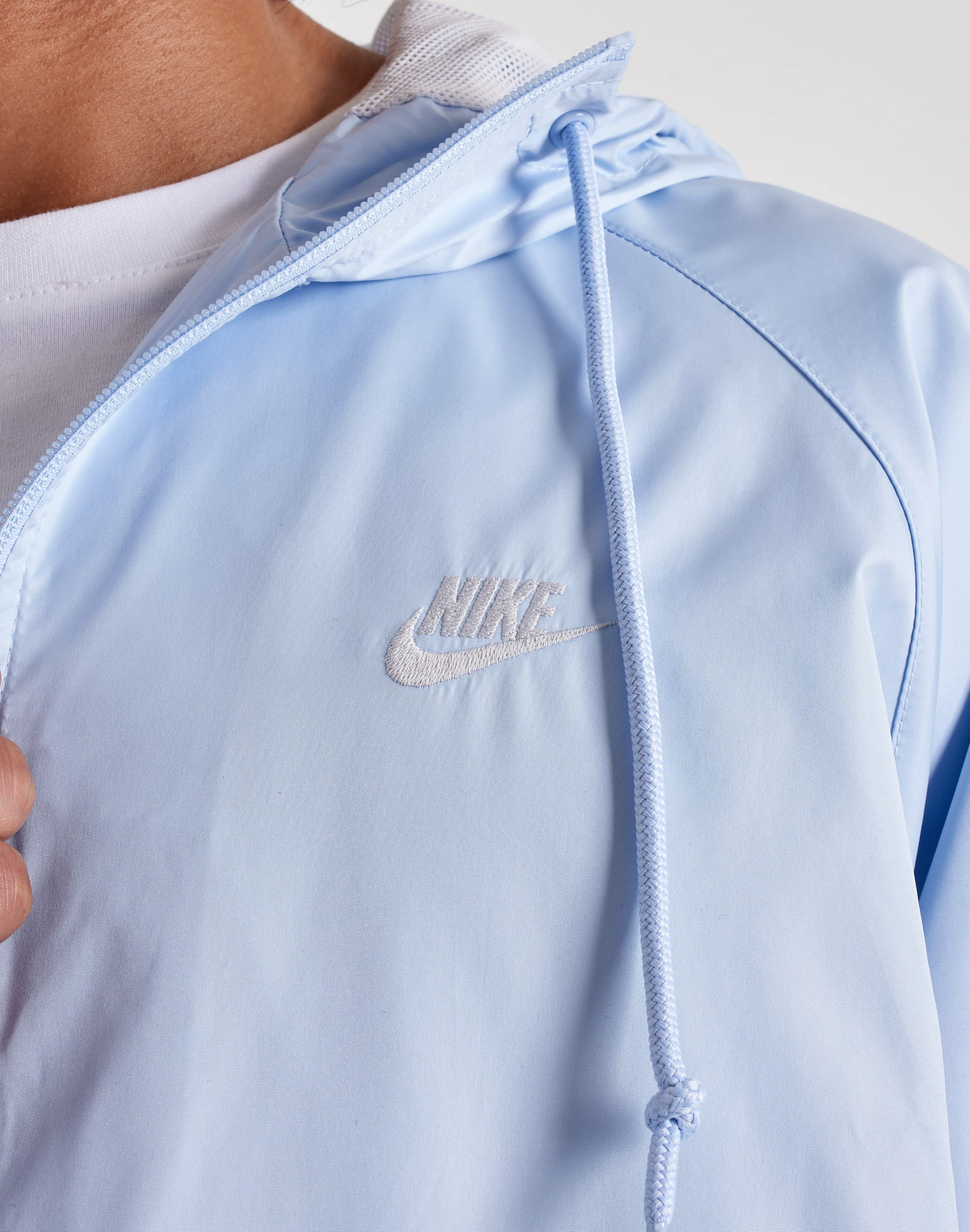 Photo of Nike Windrunner Land Jacket