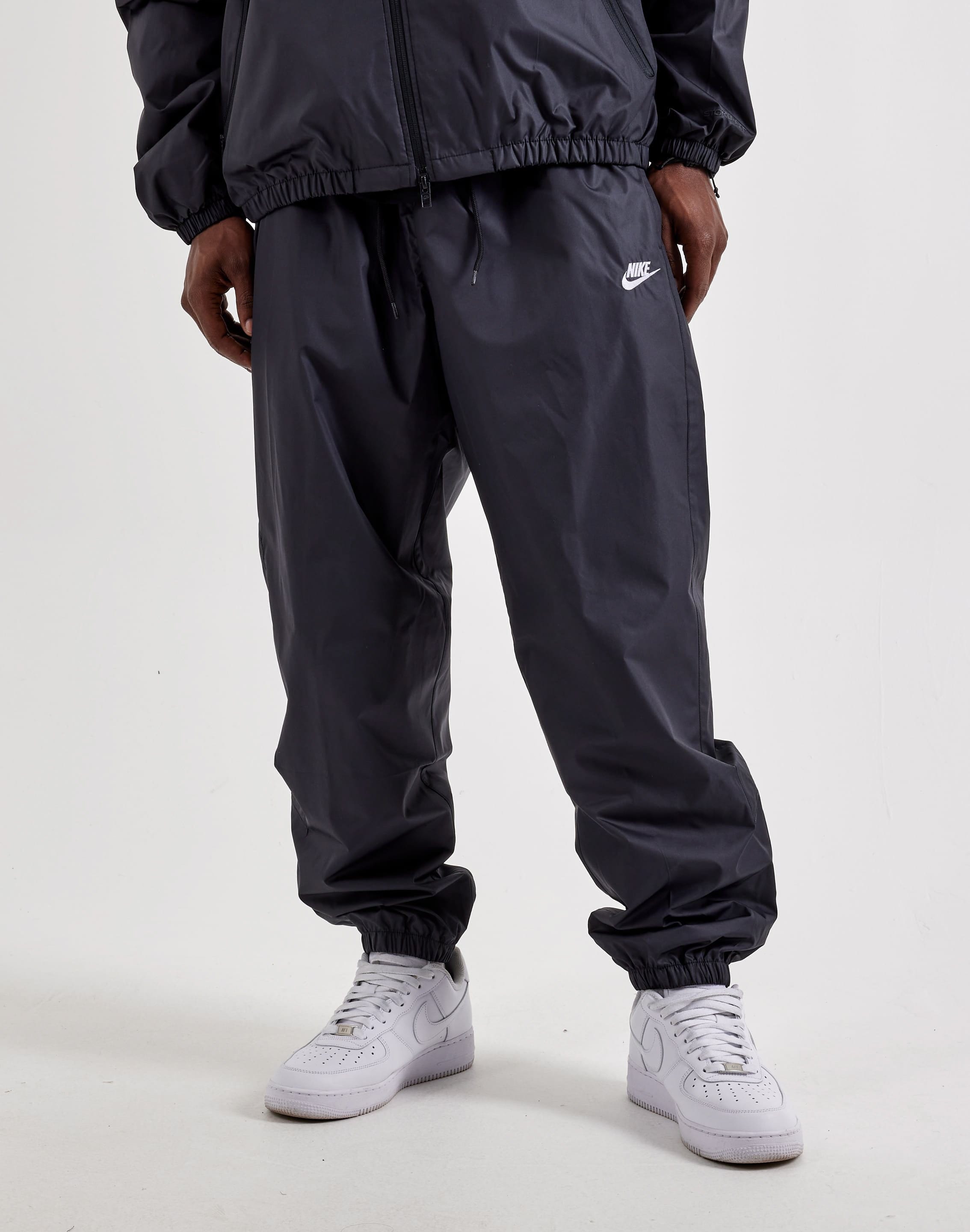 nike windrunner pants black