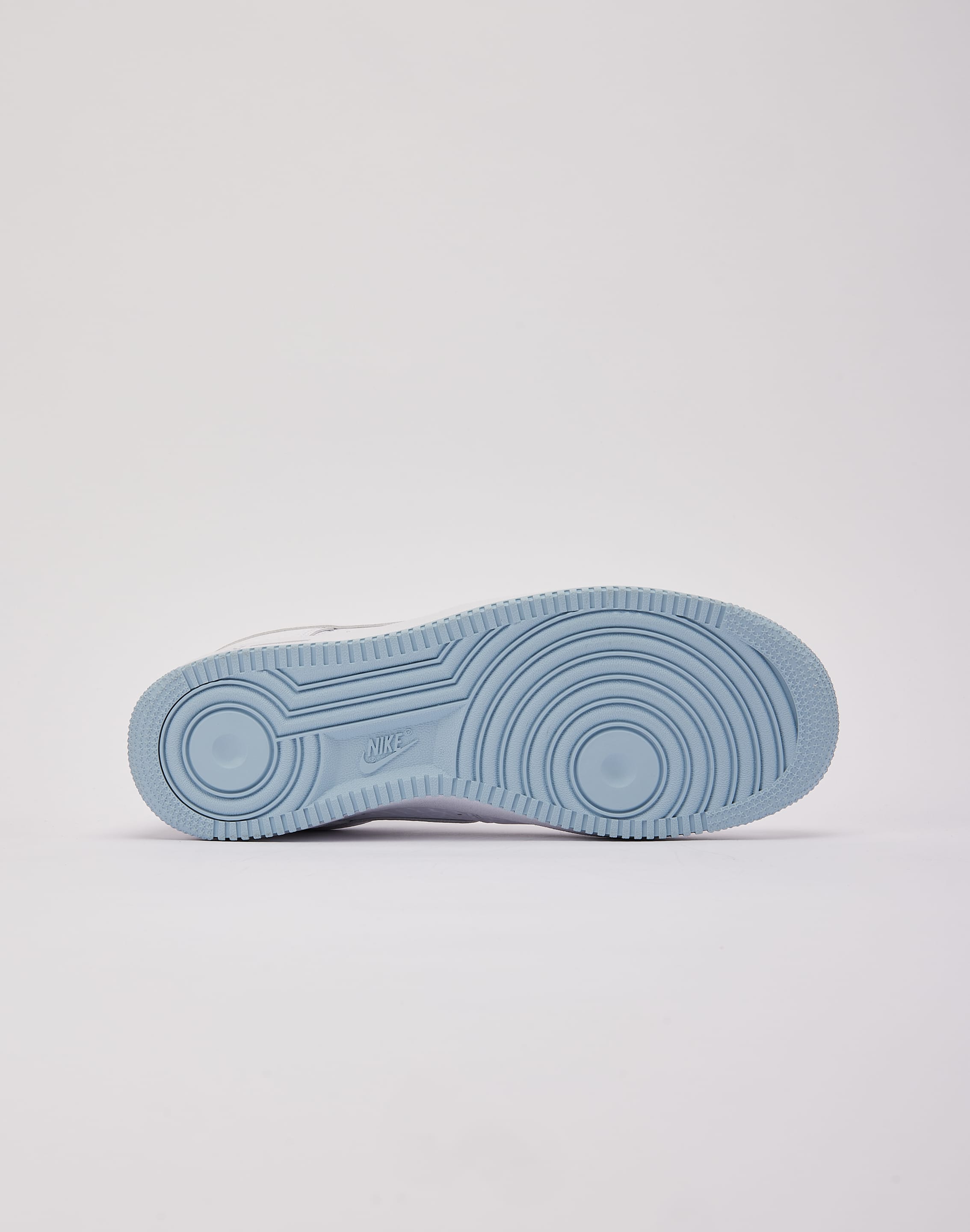 Photo of Nike Kobe Air Force 1 Low 'Armory Blue'