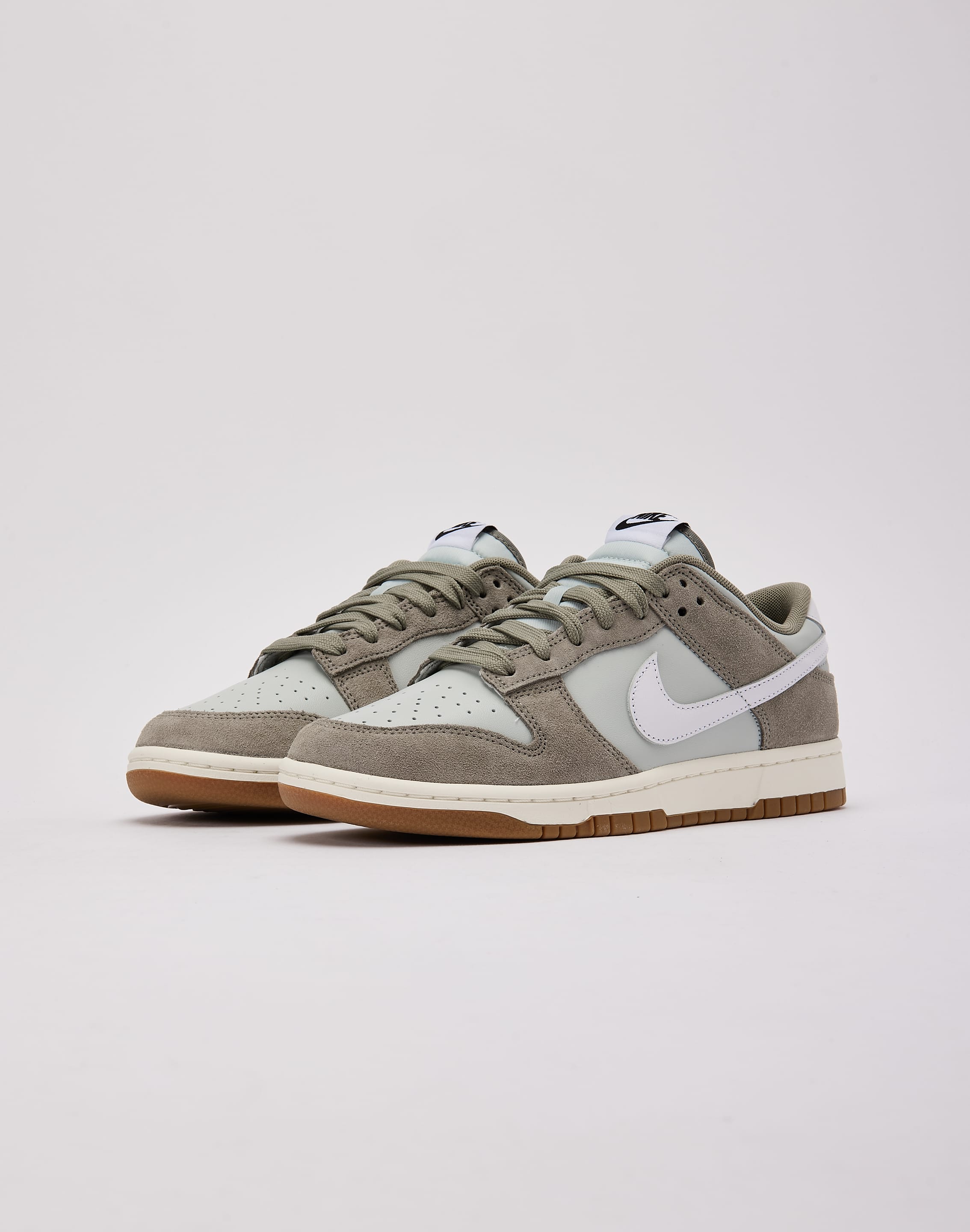 Nike Dunk Low Retro SE