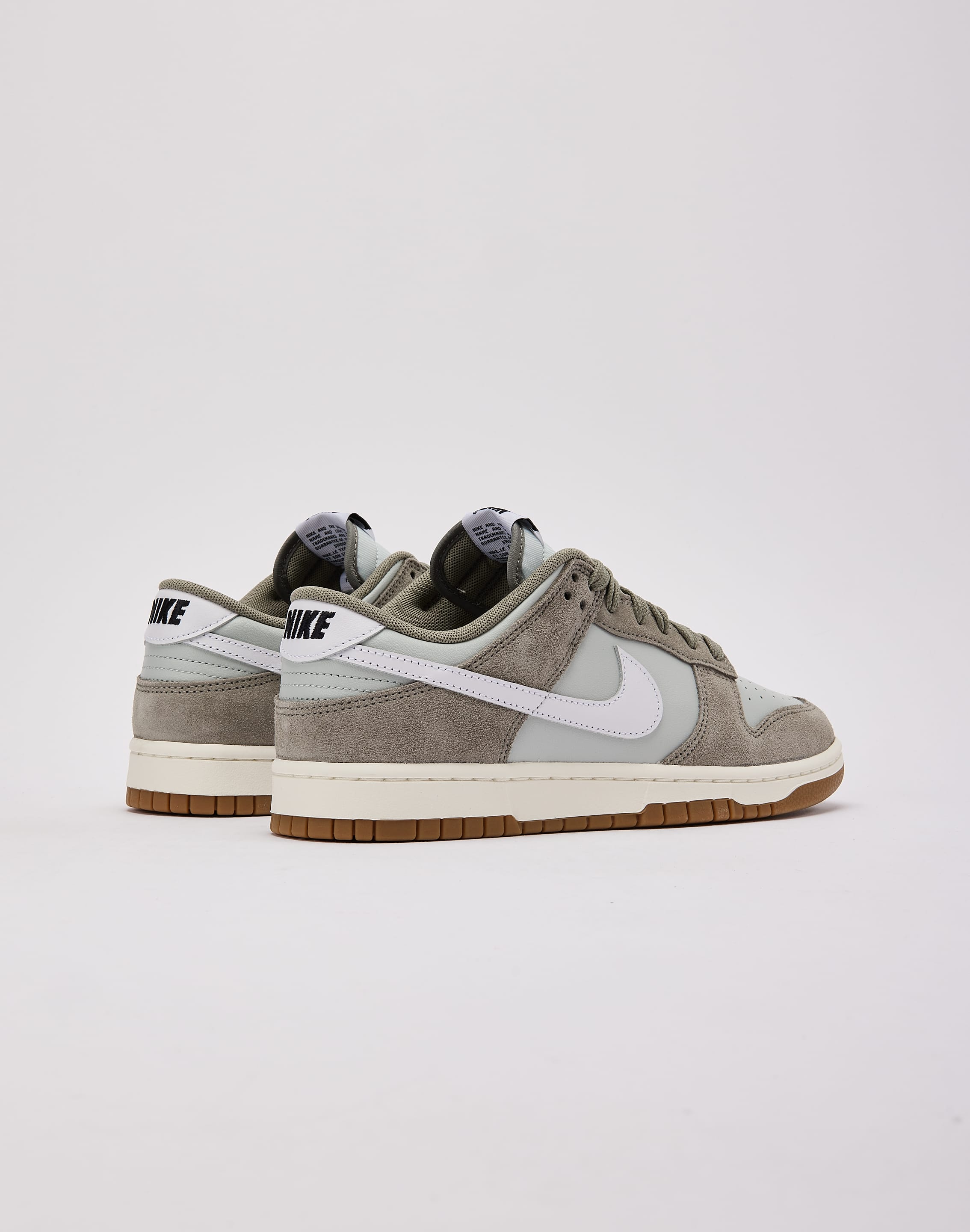 Nike Dunk Low Retro SE