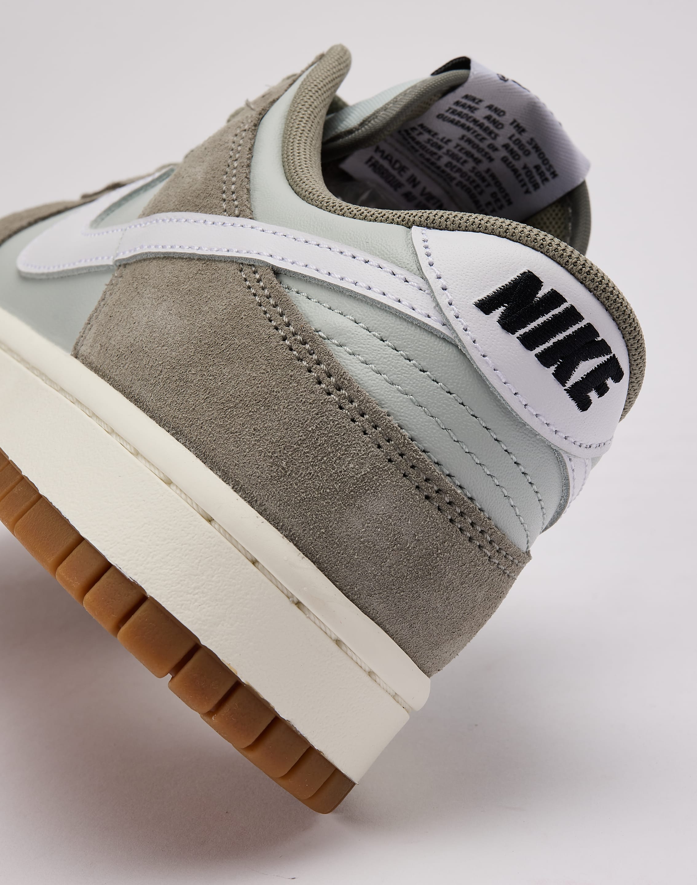 Nike Dunk Low Retro SE
