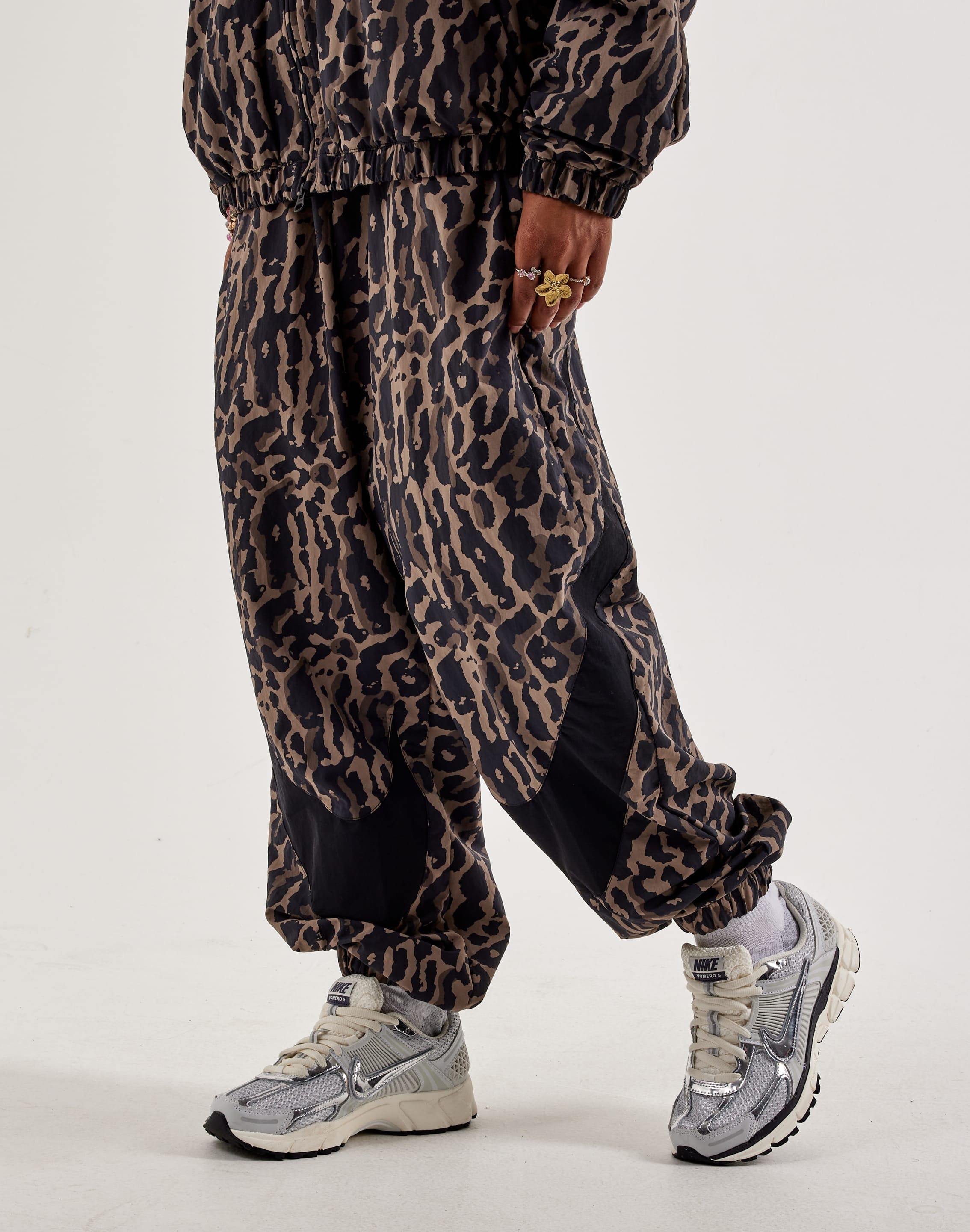 dtlr.com is where to buy