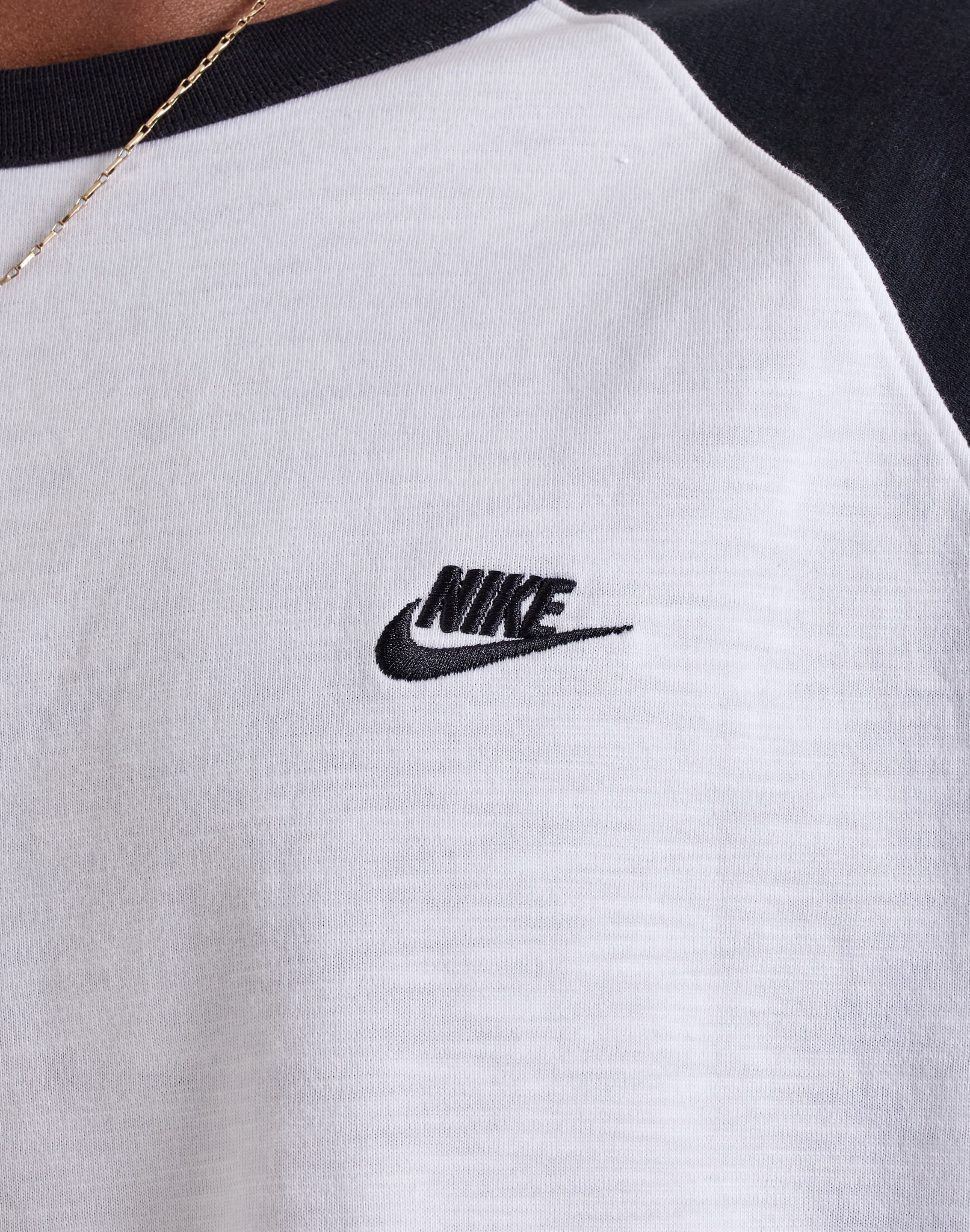 Photo of Nike Club 3/4 Raglan Tee