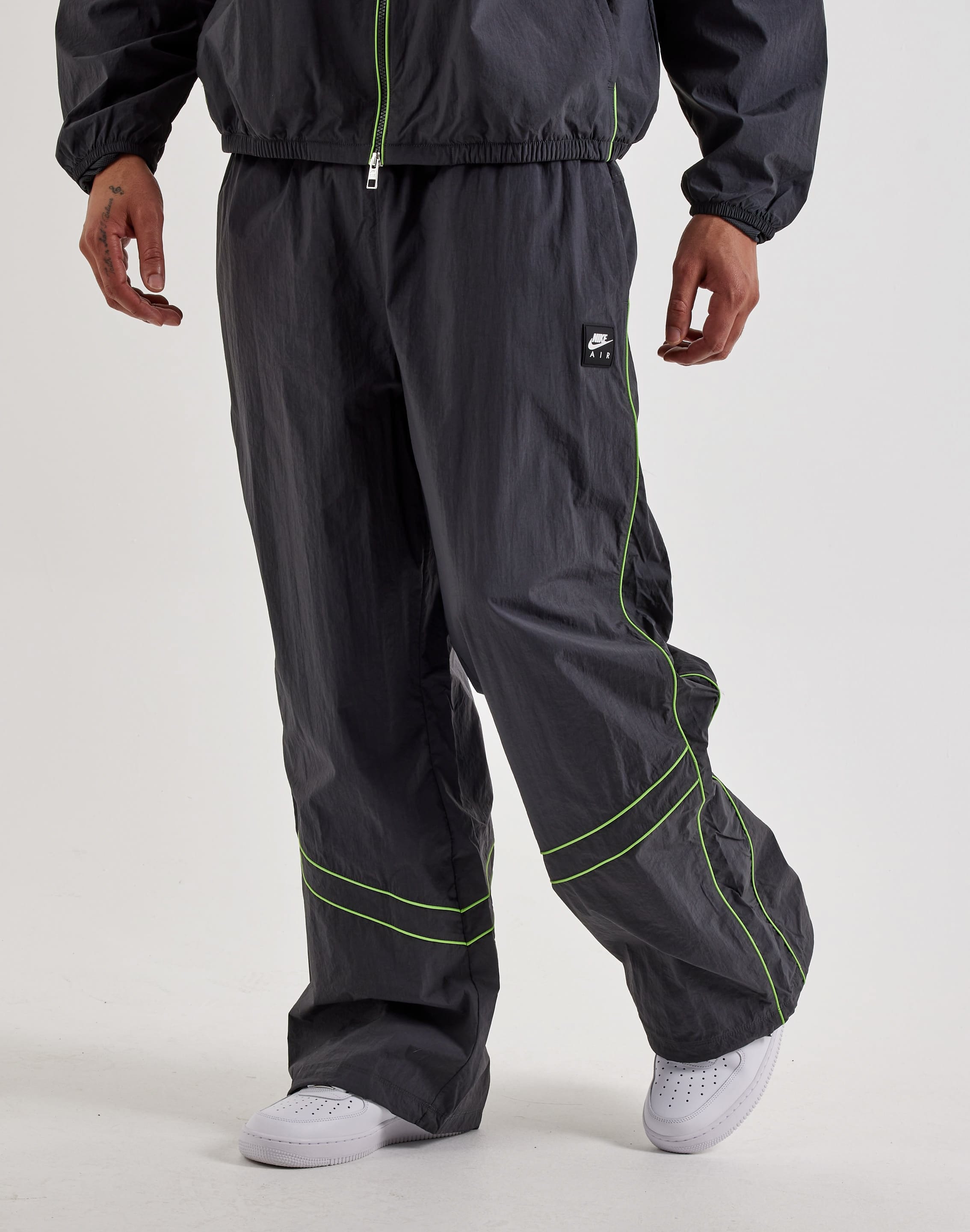 dtlr.com is where to buy