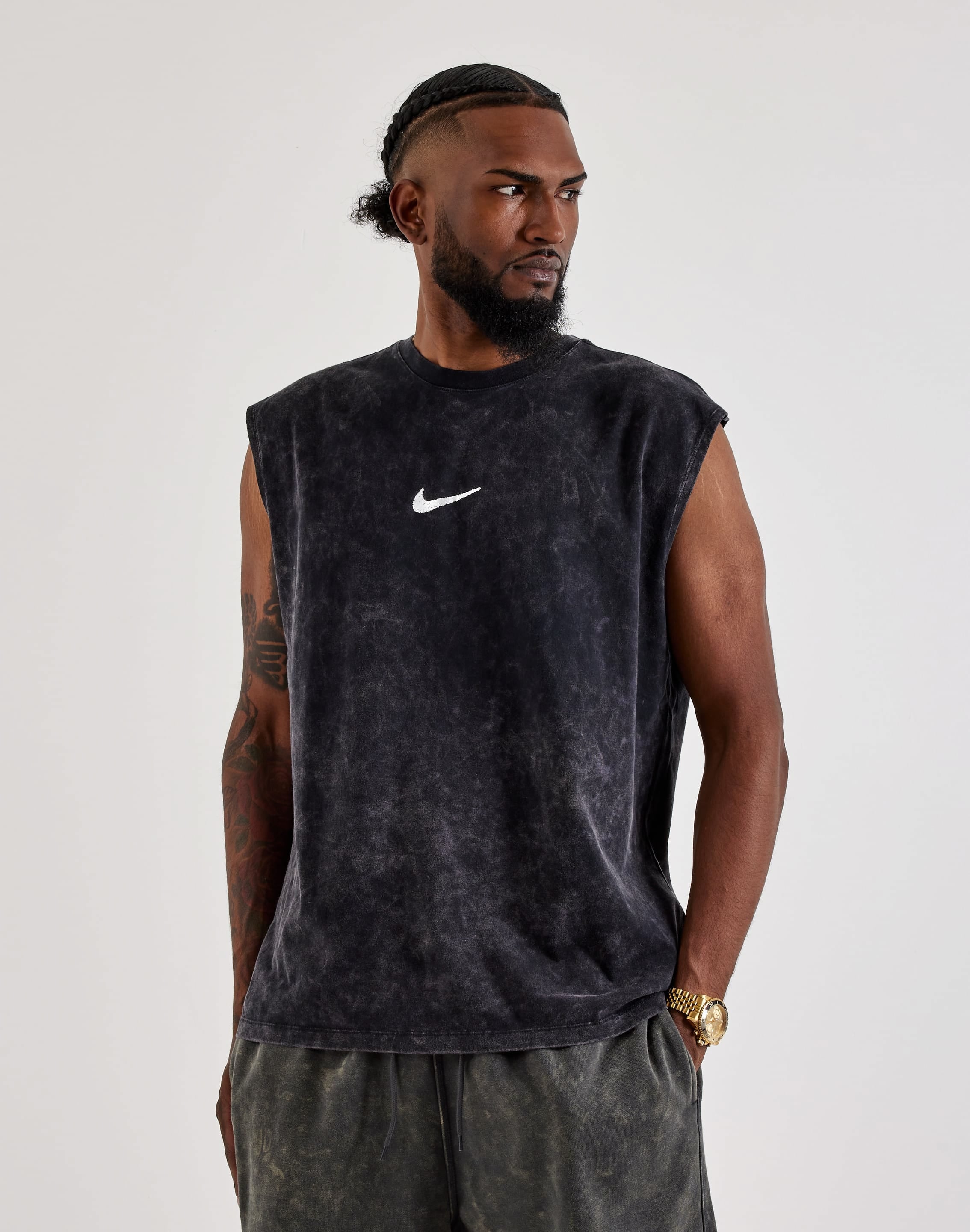 Nike Sleeveless Training Tee – DTLR