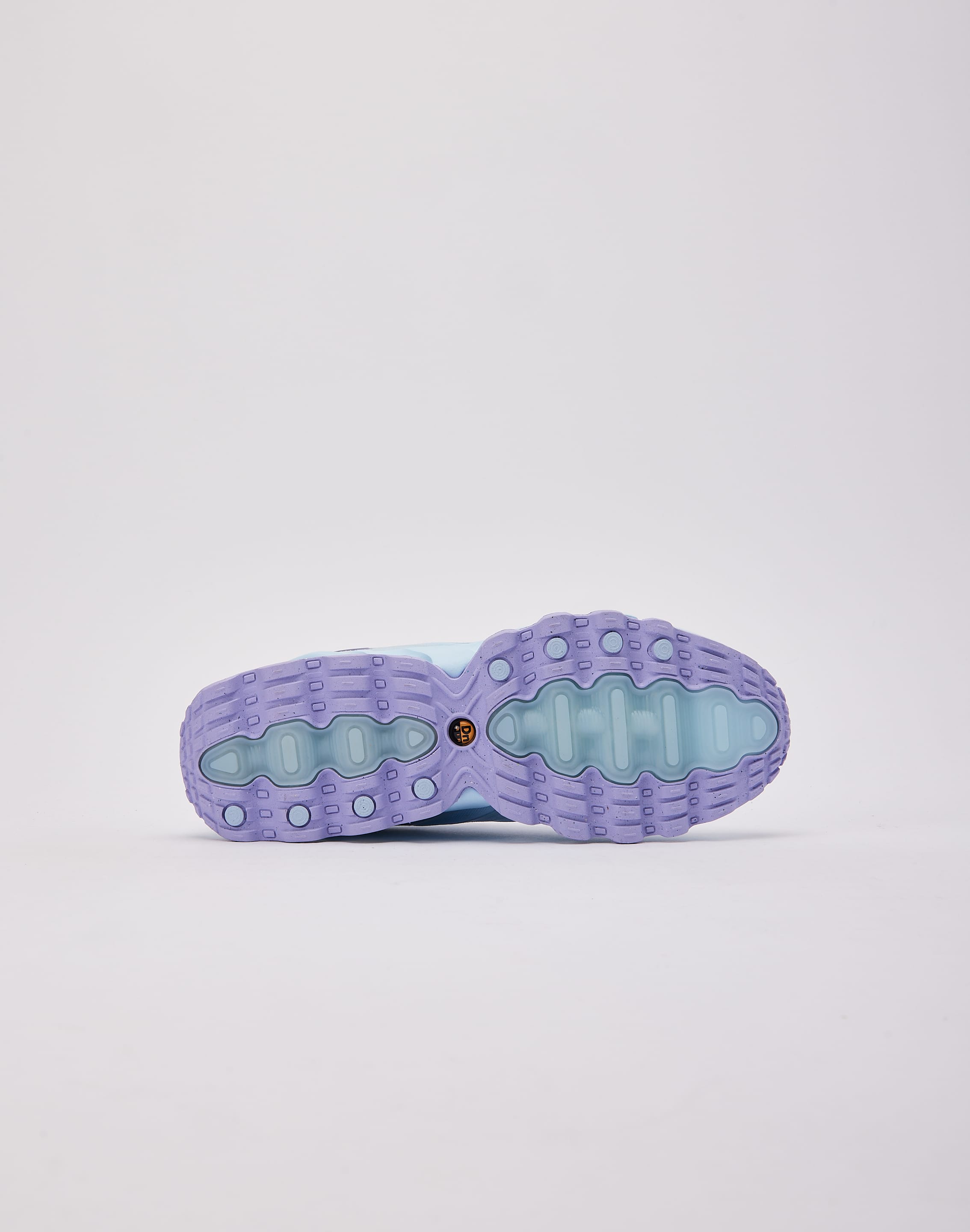 Photo of Nike Air Max Dn8 Grade-School