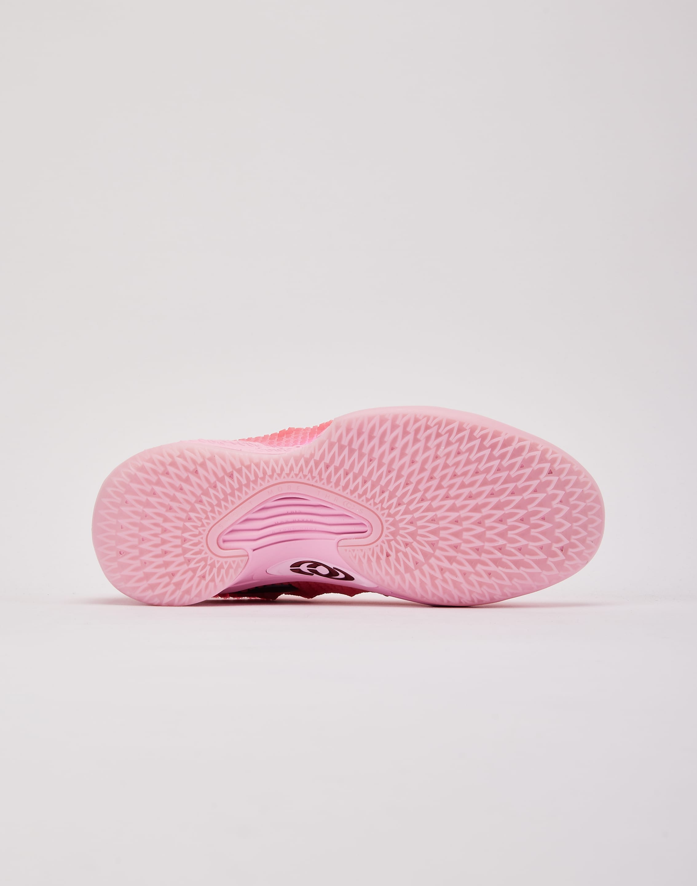 Photo of Nike Caitlin 1 'Hot Punch'