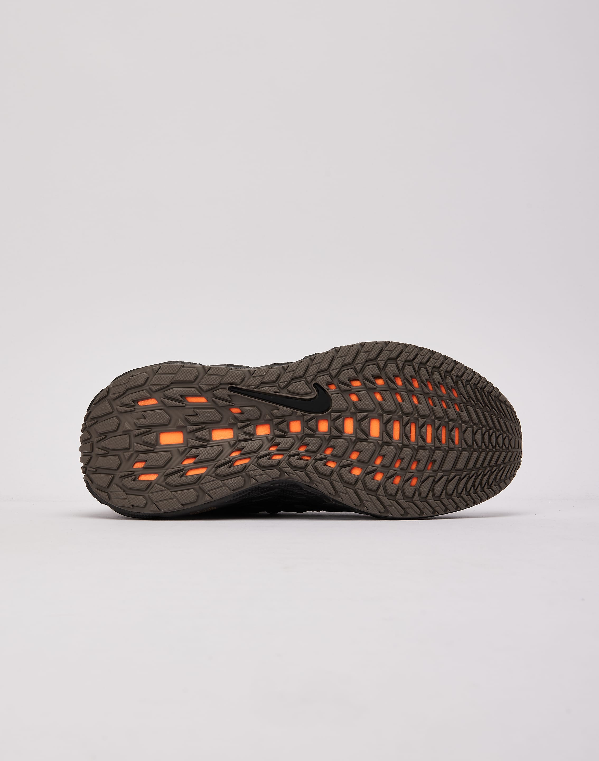 Photo of Nike Ava Edge
