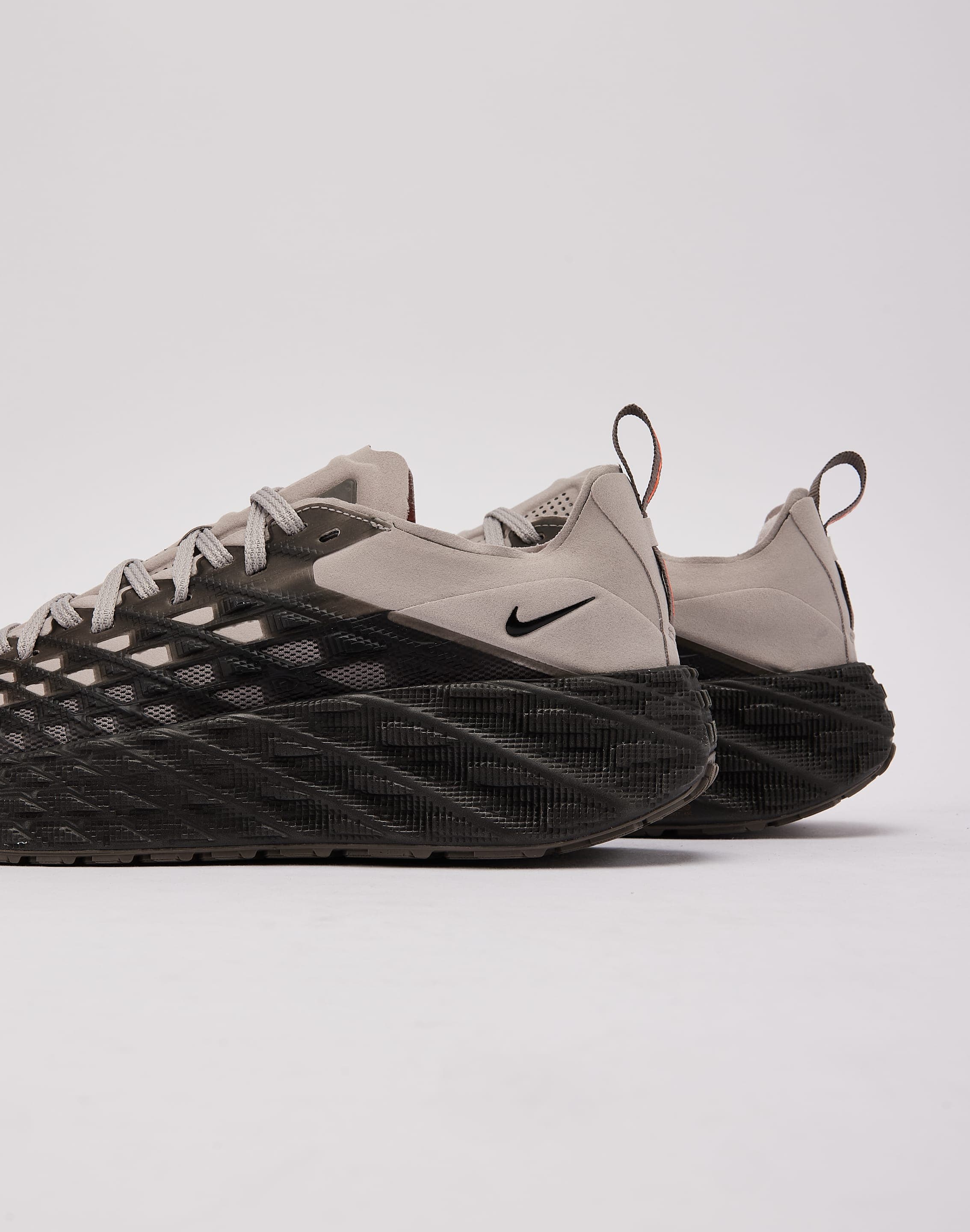 Photo of Nike Ava Edge