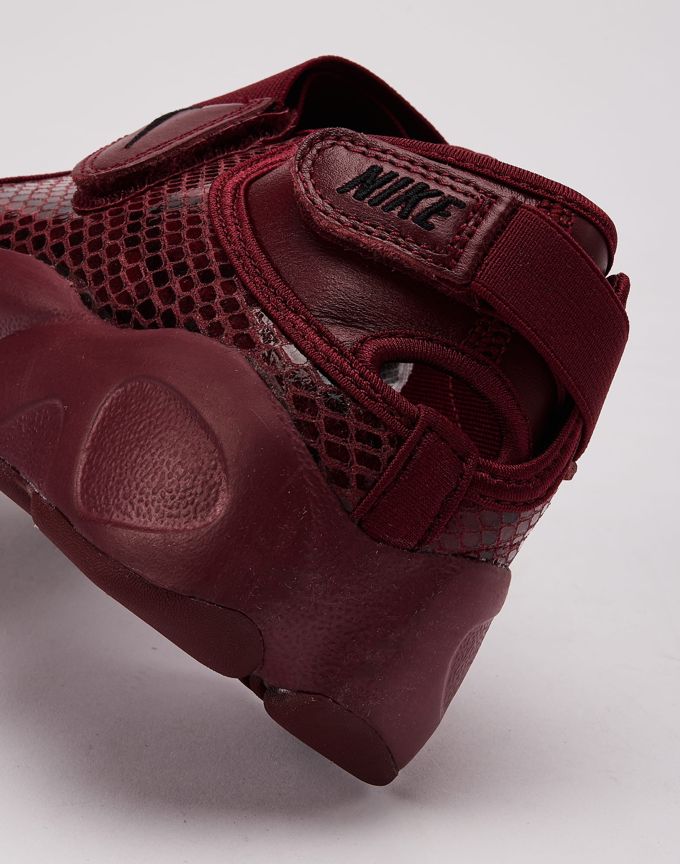 Photo of Nike Air Rift