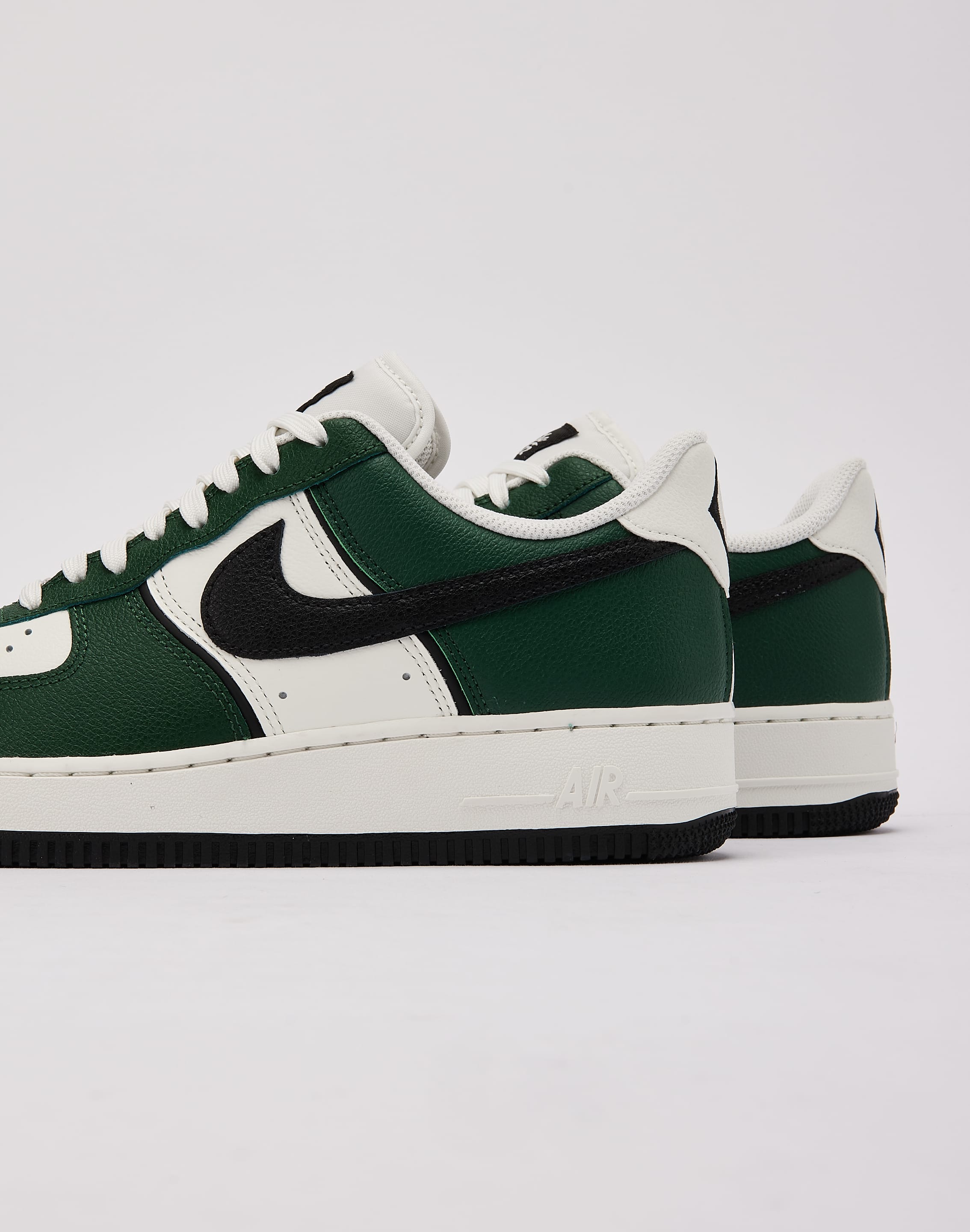 Photo of Nike Air Force 1 Low '07 LV8 Sport