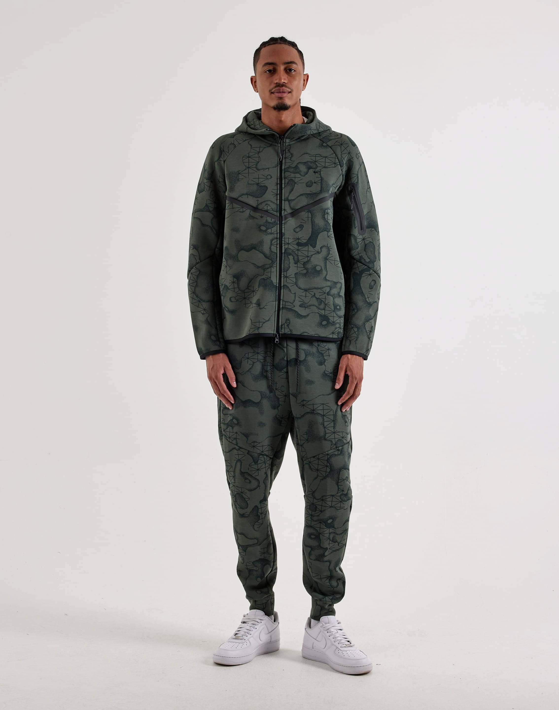 Nike Tech Fleece Windrunner Full-Zip Allover Print Hoodie, image 4 of 4