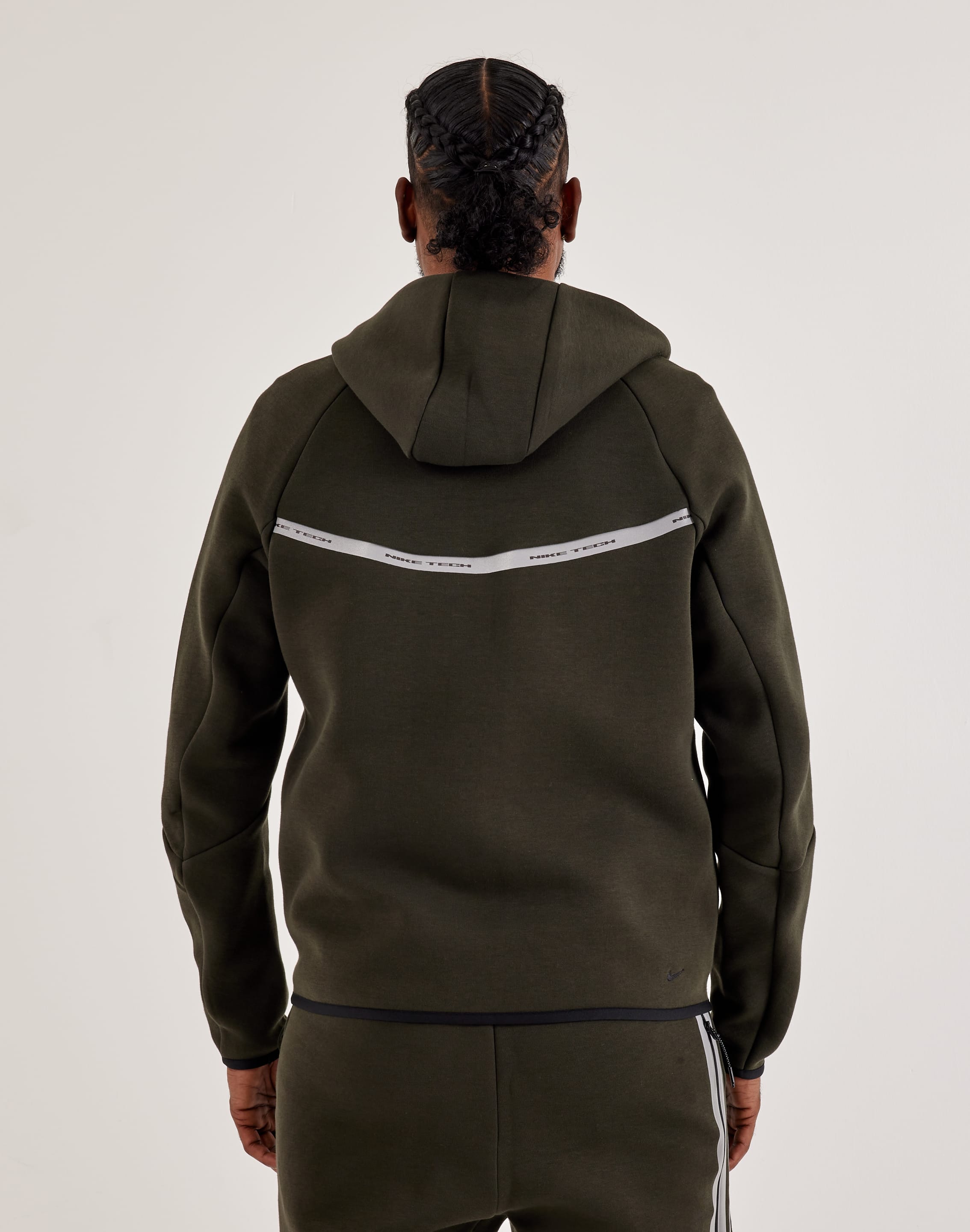 nike tech fleece reflective overhead hoodie