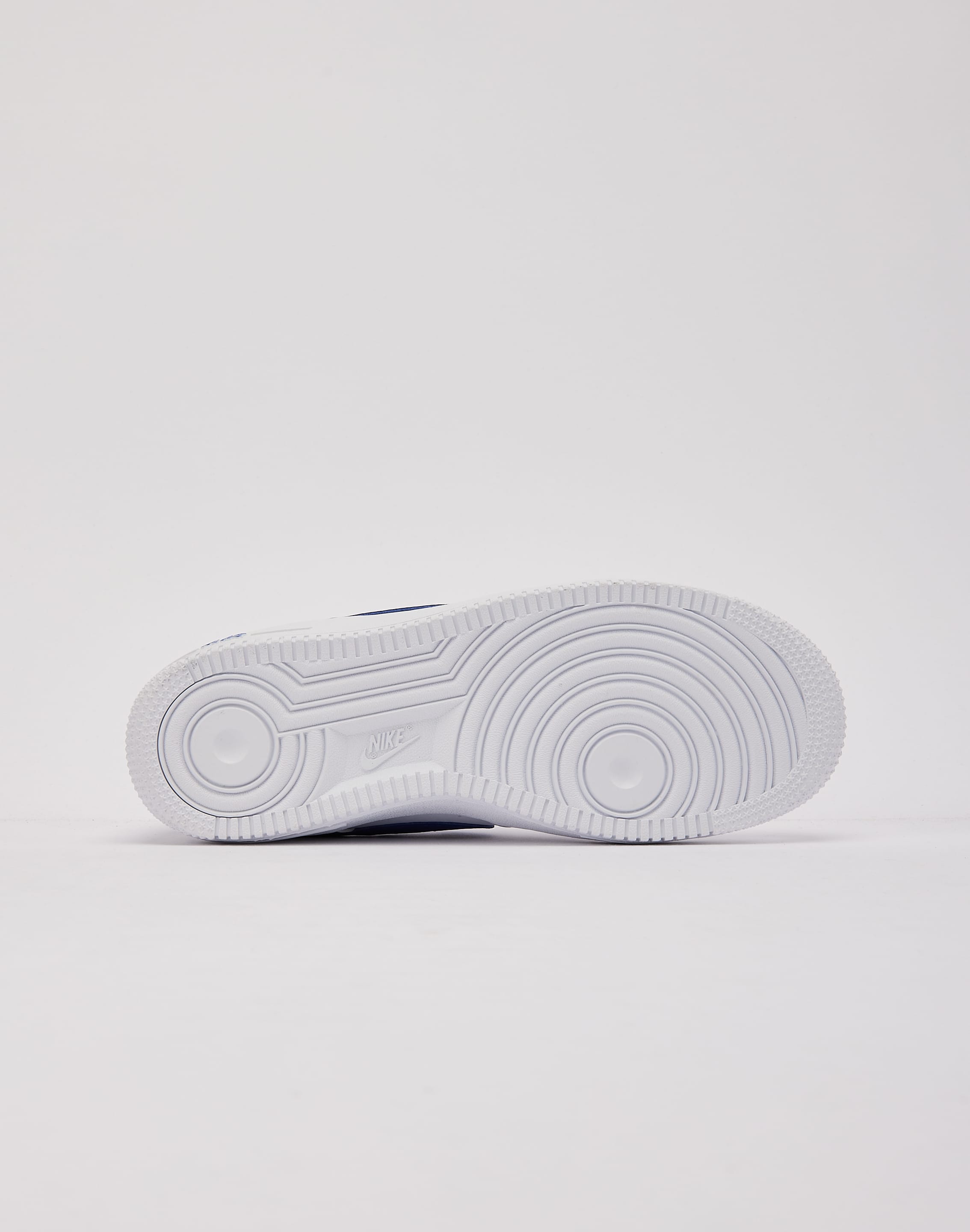 Photo of Nike Air Force 1 Low Tech Essentials Grade-School