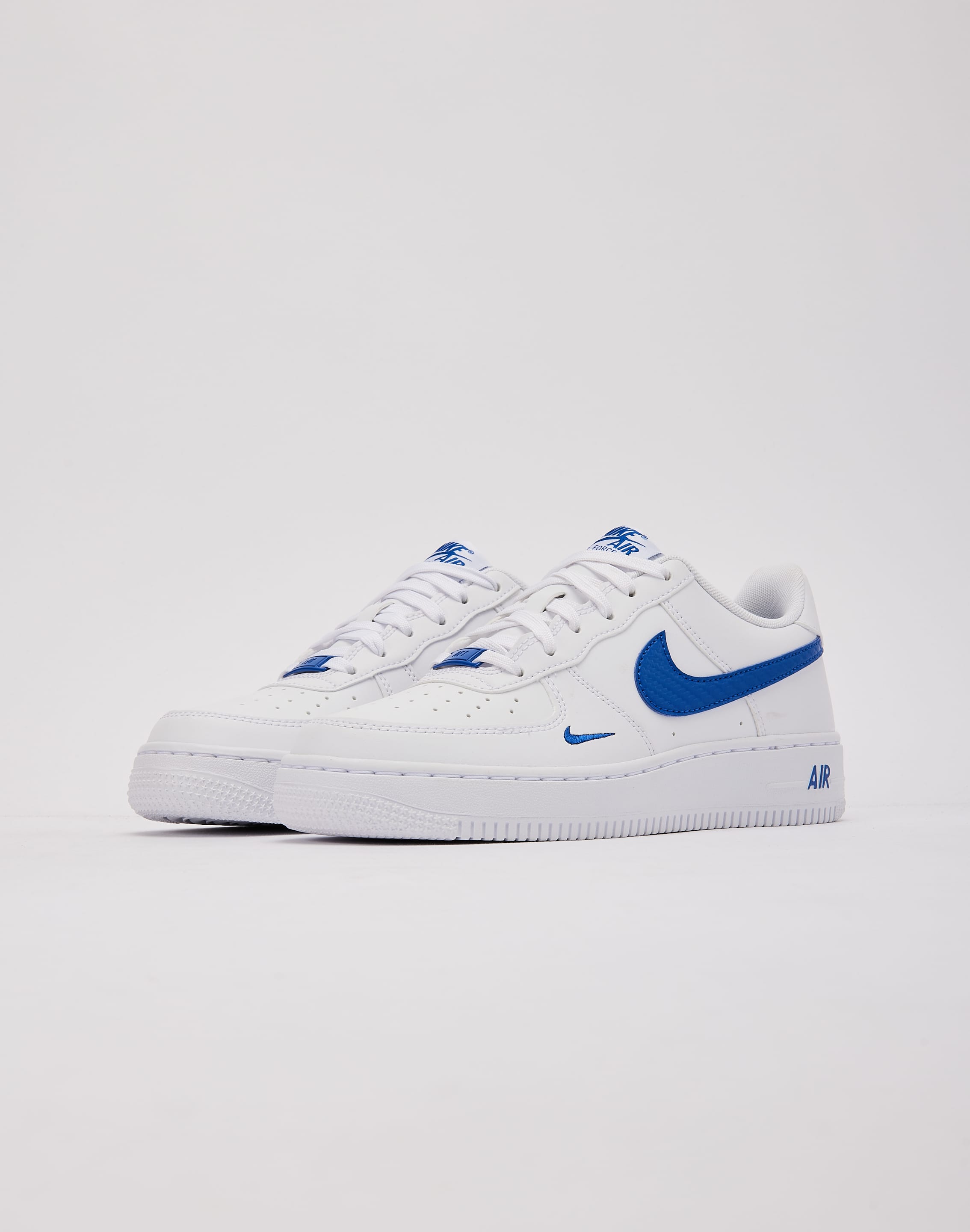 Photo of Nike Air Force 1 Low Tech Essentials Grade-School