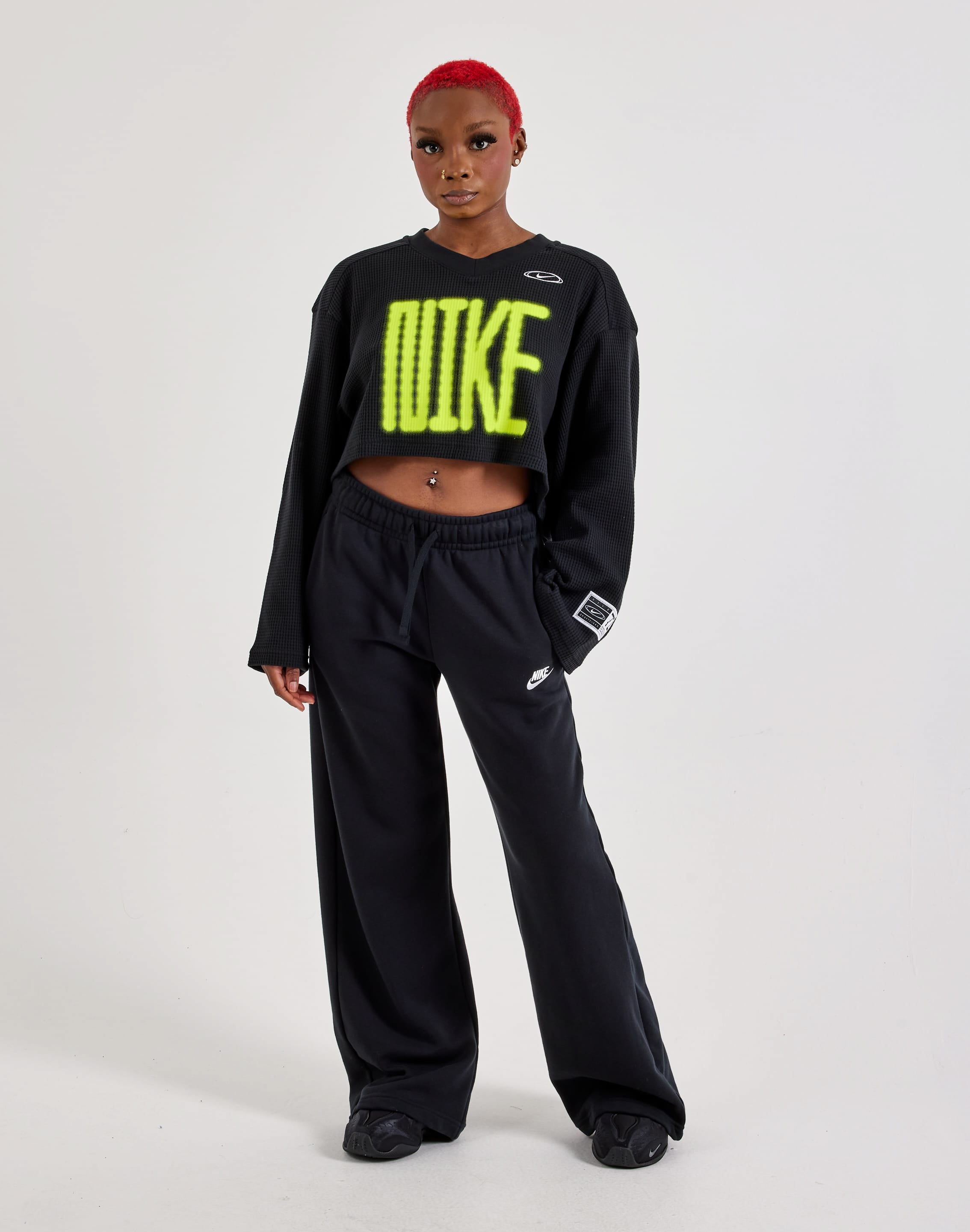 Photo of Nike Oversized Long-Sleeve Cropped Jersey